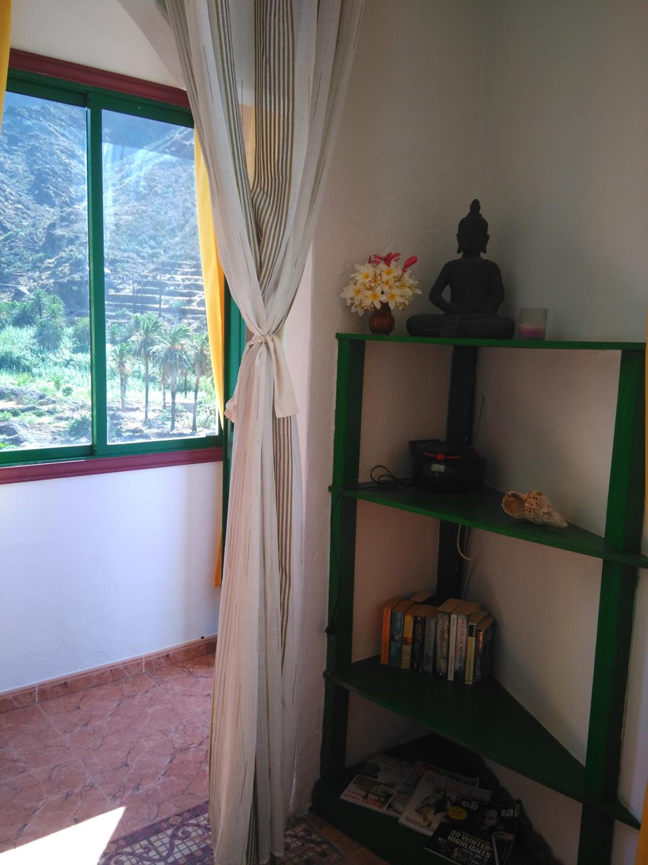 Apartment with Sea View photo 2