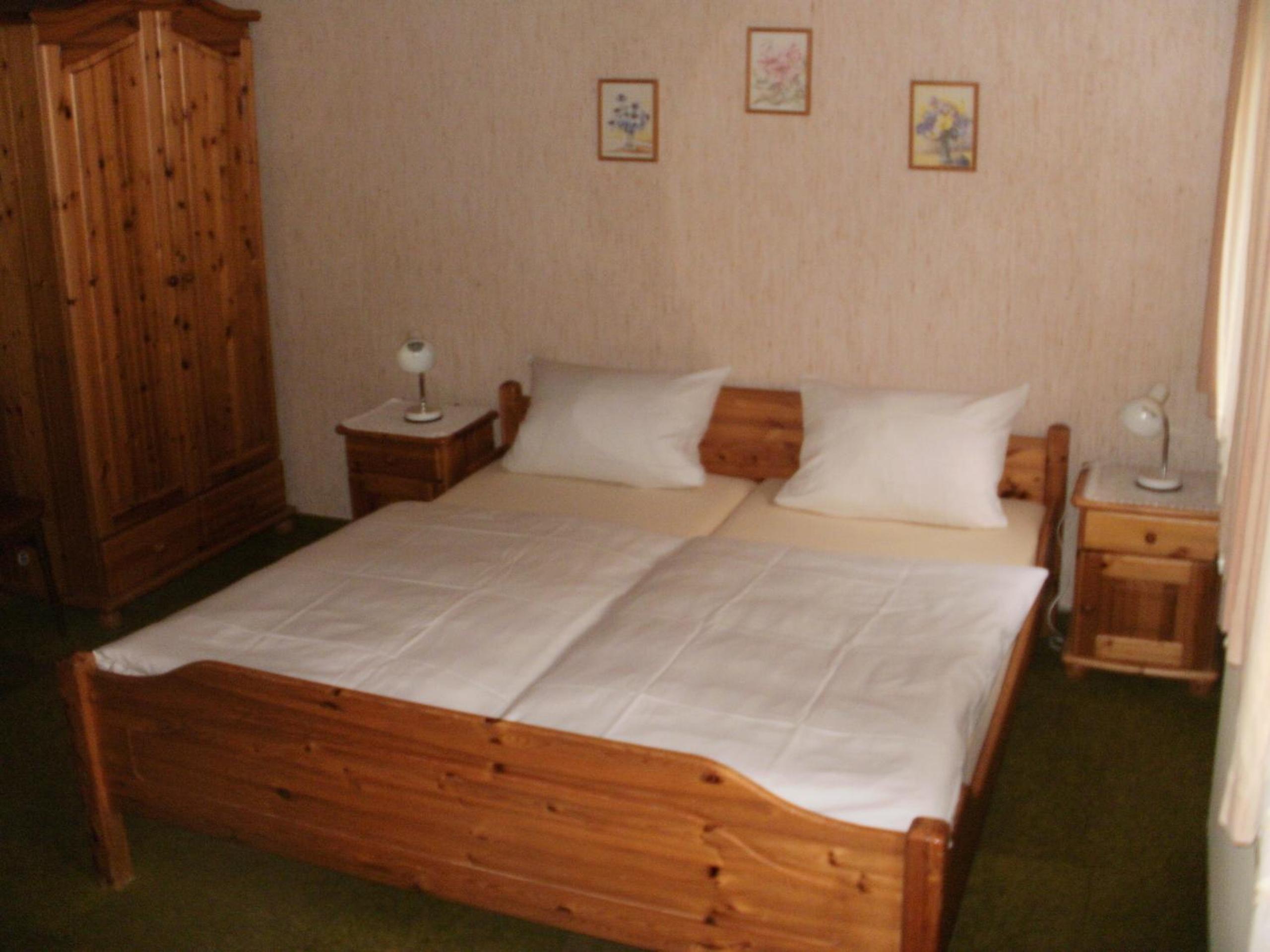 Double Room - Photo 5