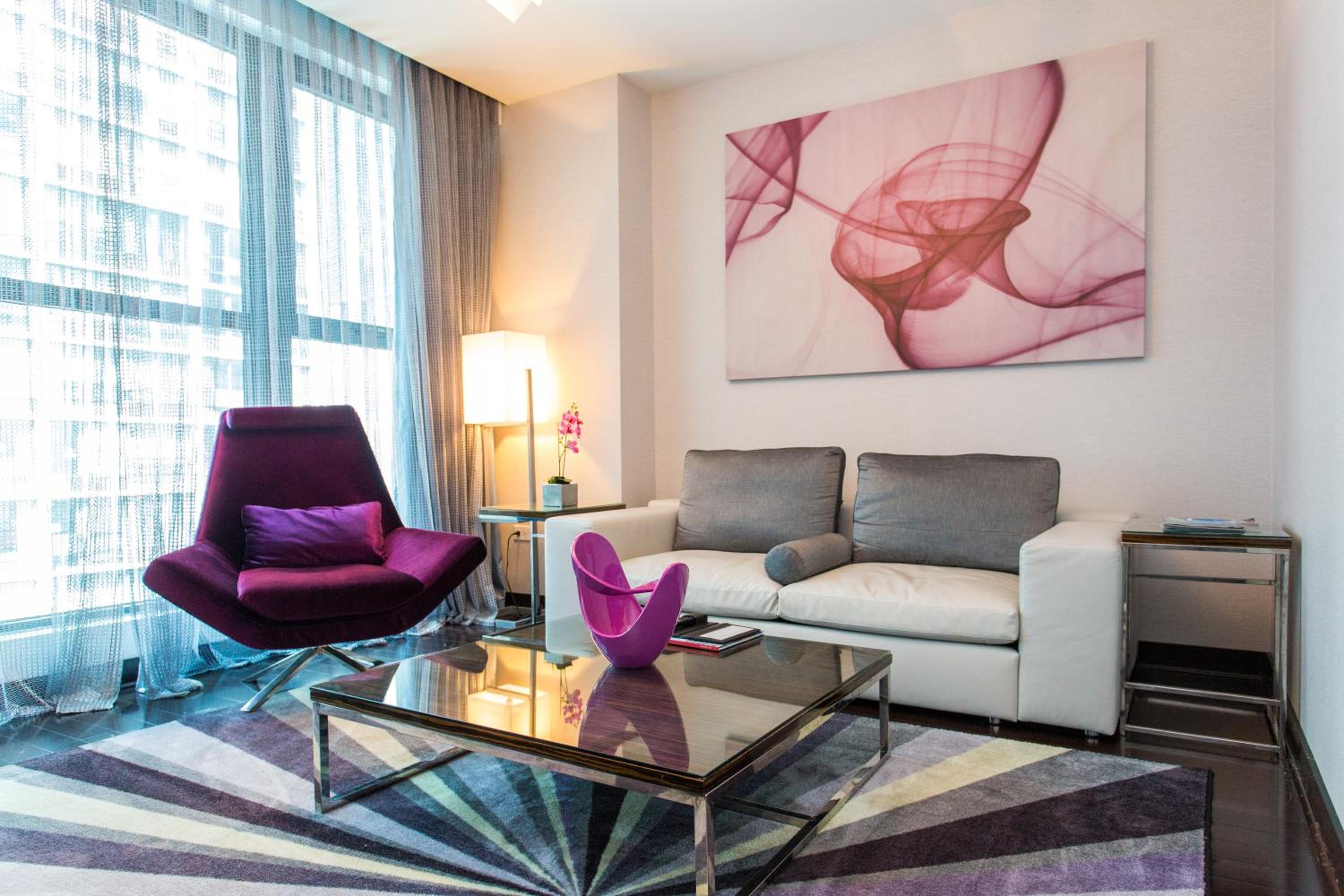 Queen Suite with Two Queen Beds - Photo 4