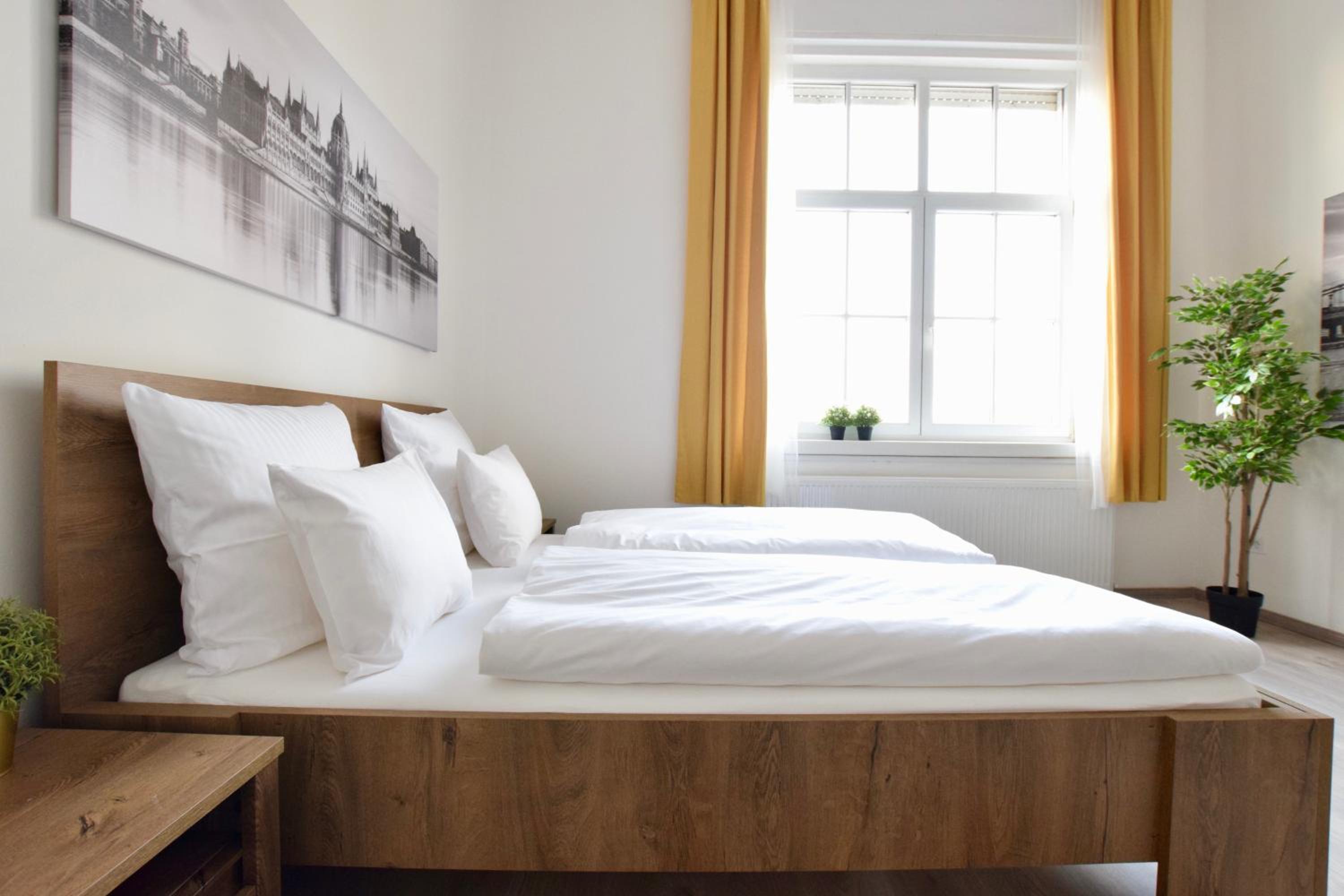 Two-Bedroom Apartment - Photo 19