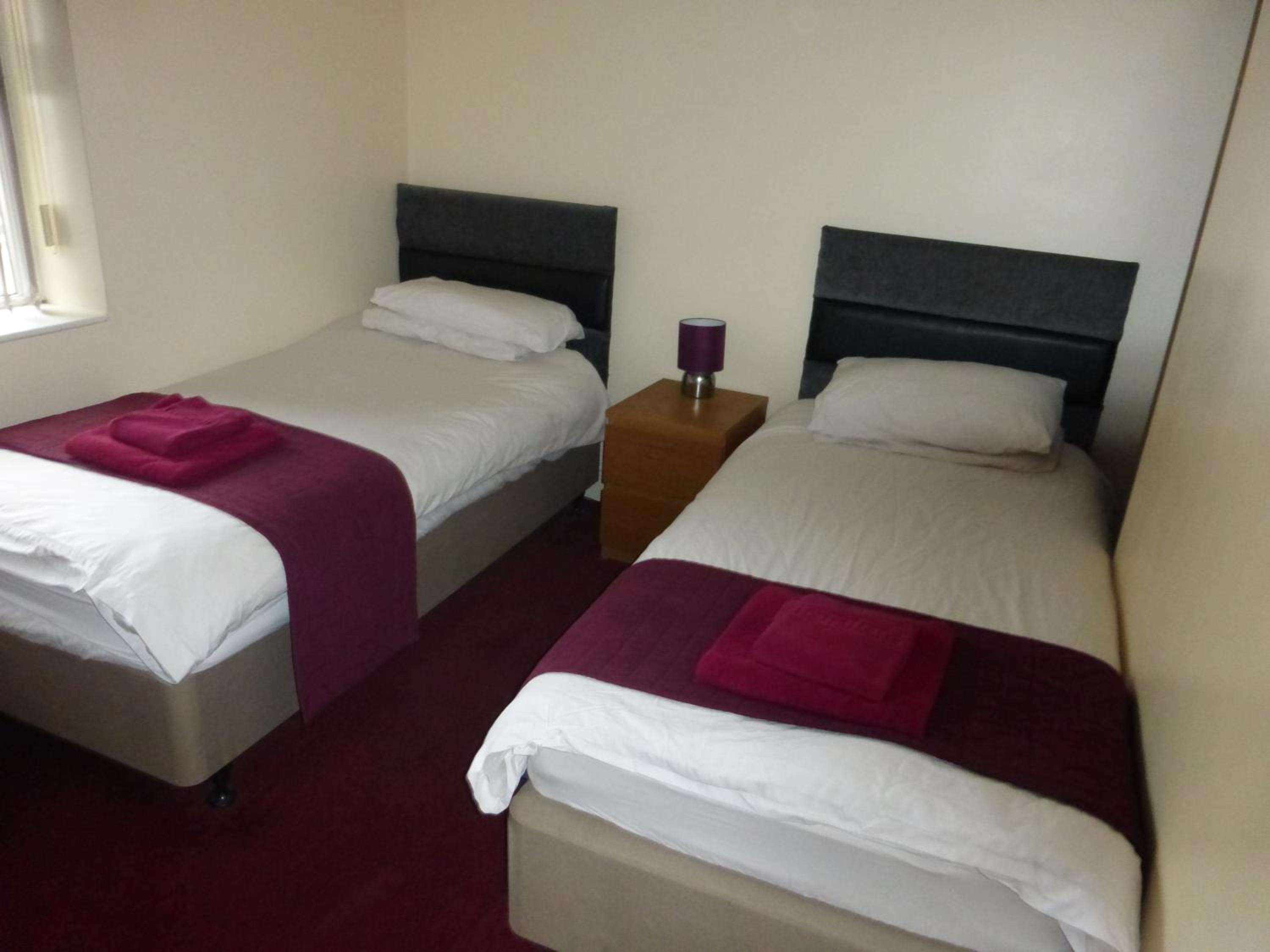 Budget Twin Room photo 3