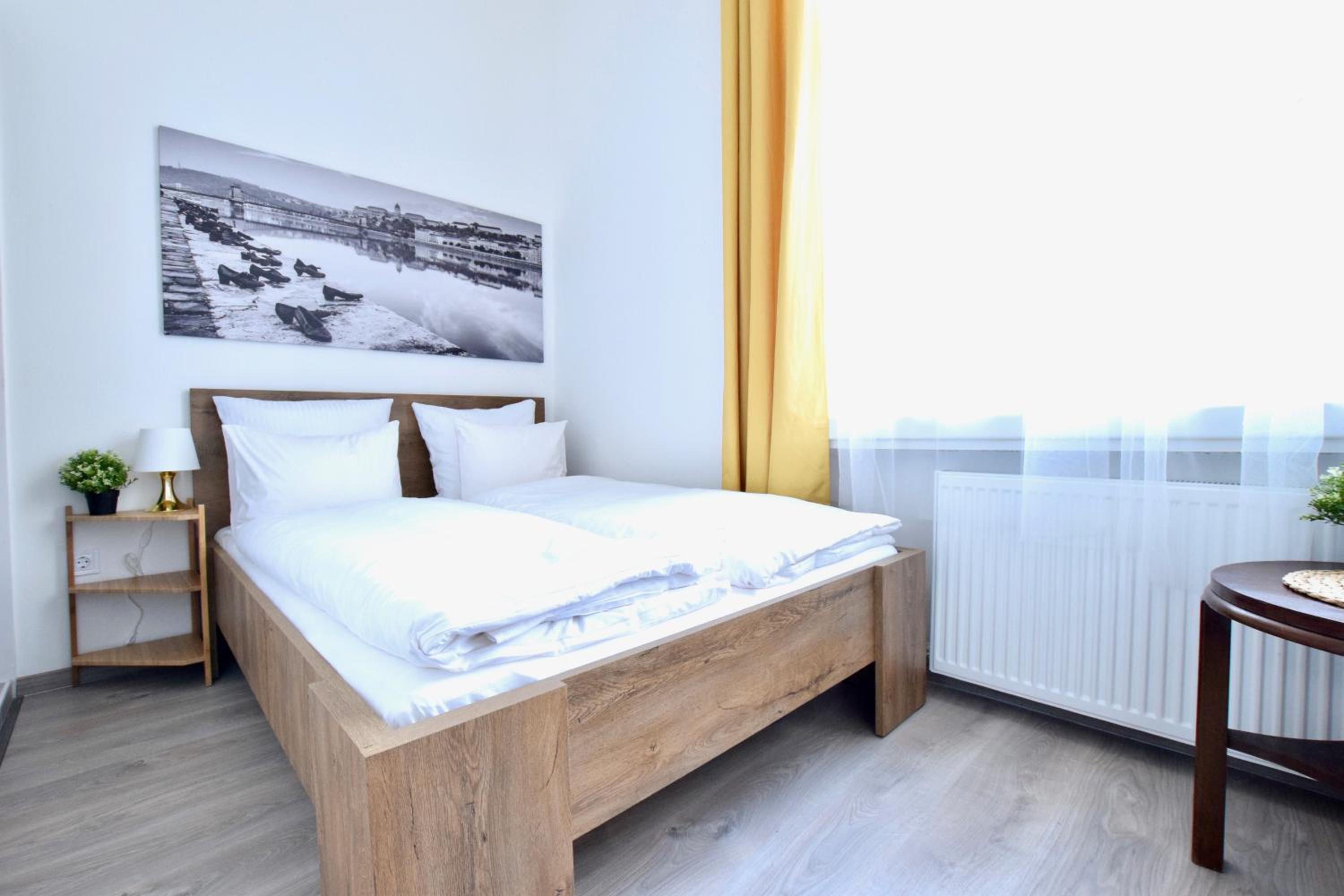 Two-Bedroom Apartment - Photo 25