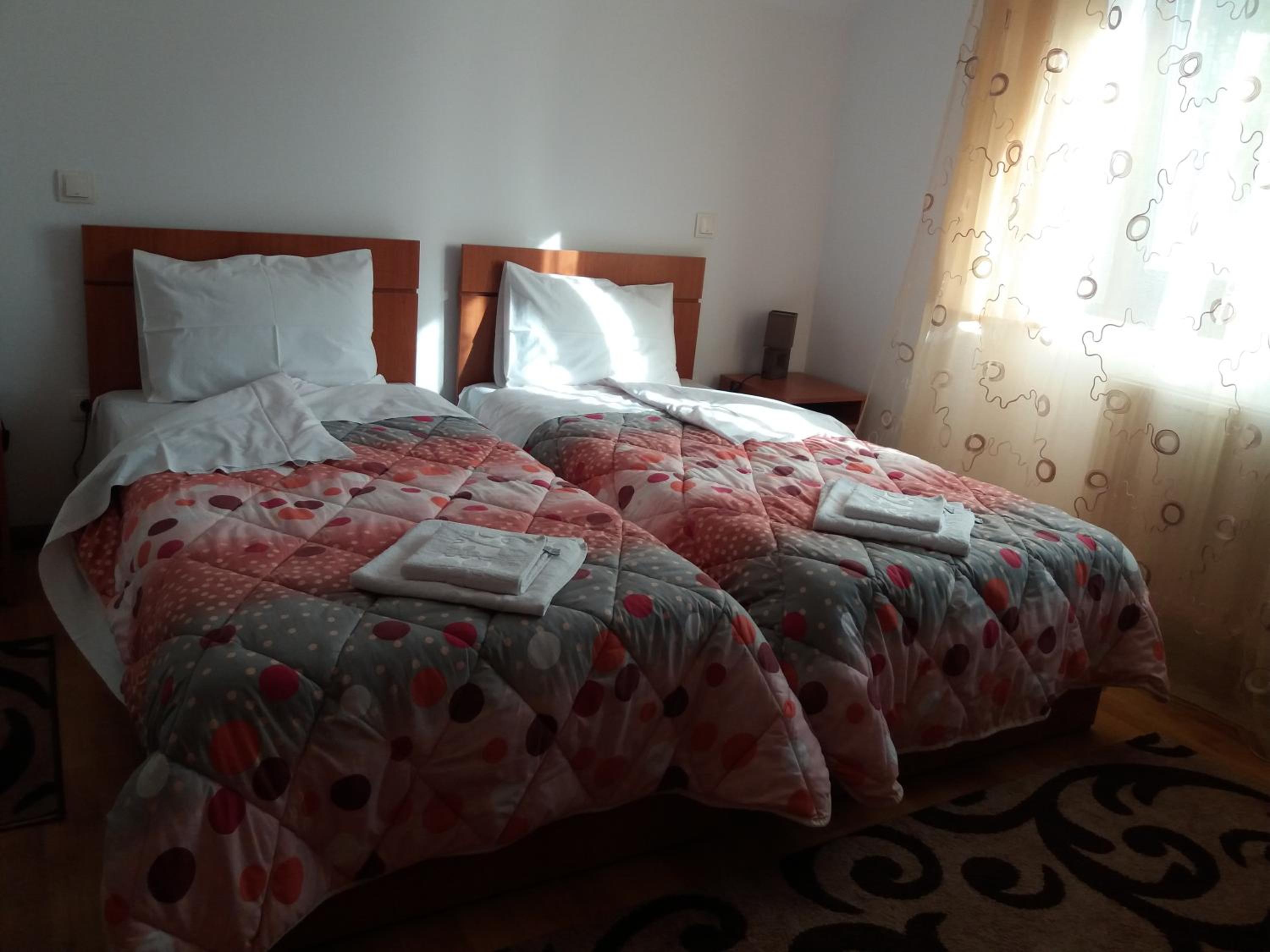 Large Double Room photo 3