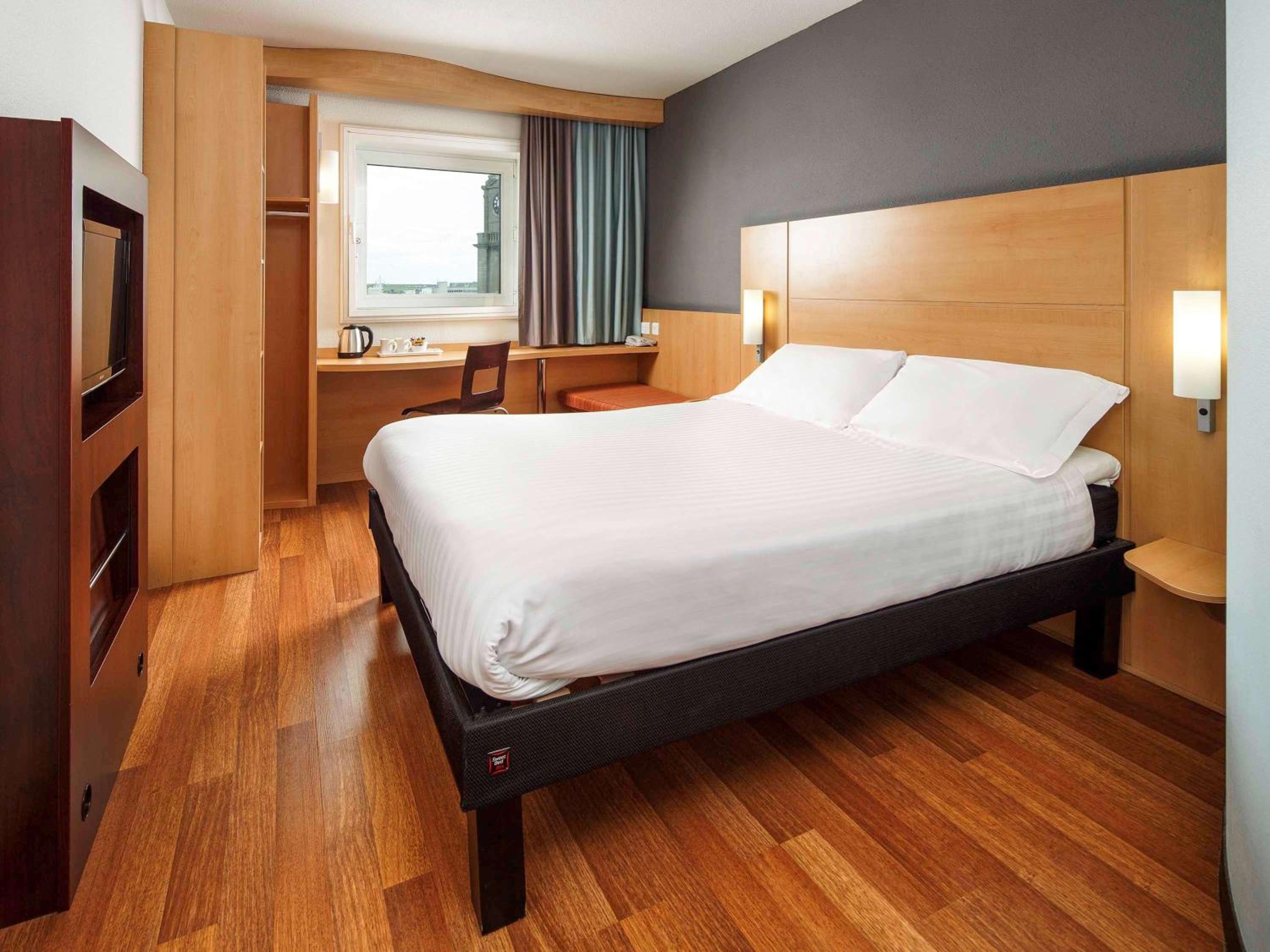 Standard Double Room - Photo 5