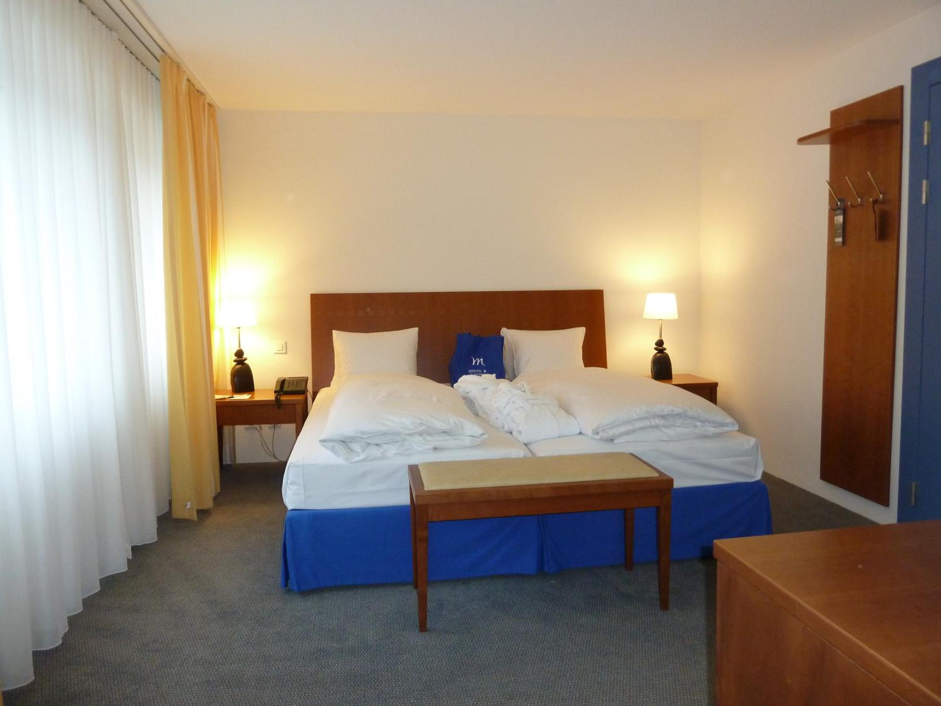 Superior Room with 2 Single Beds - Photo 4