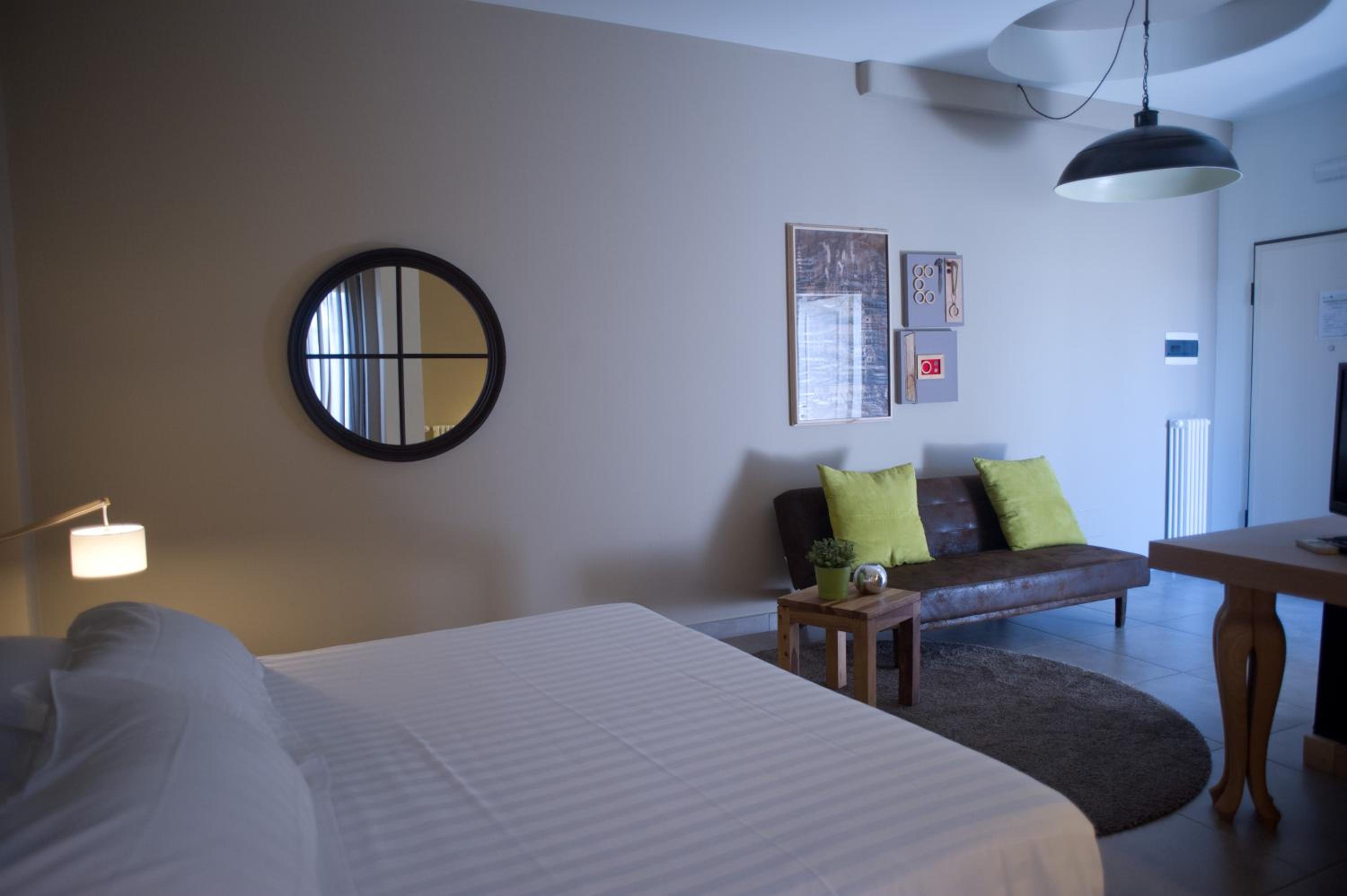 Large Double or Twin Room photo 2