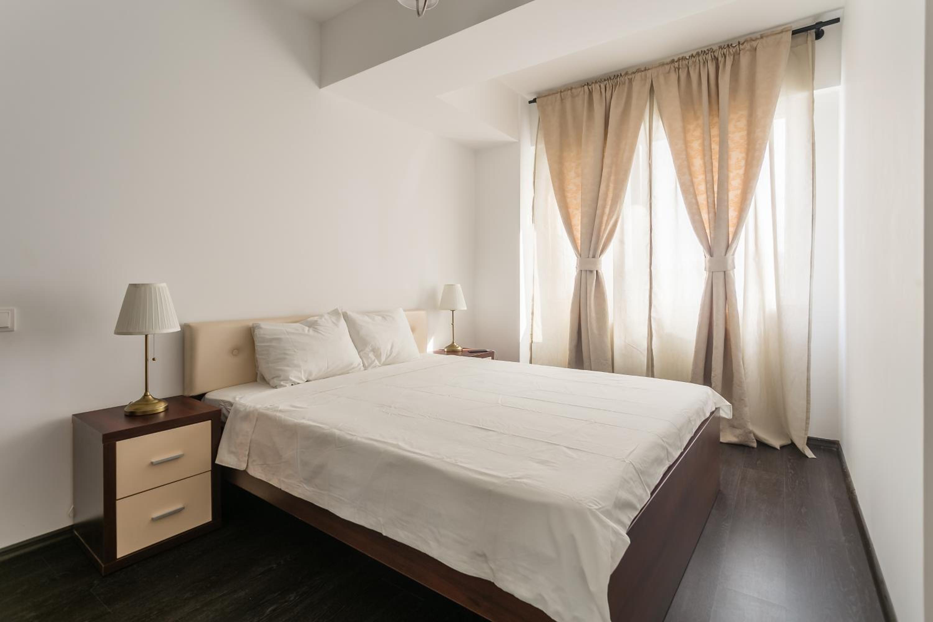 Two-Bedroom Apartment - Photo 11