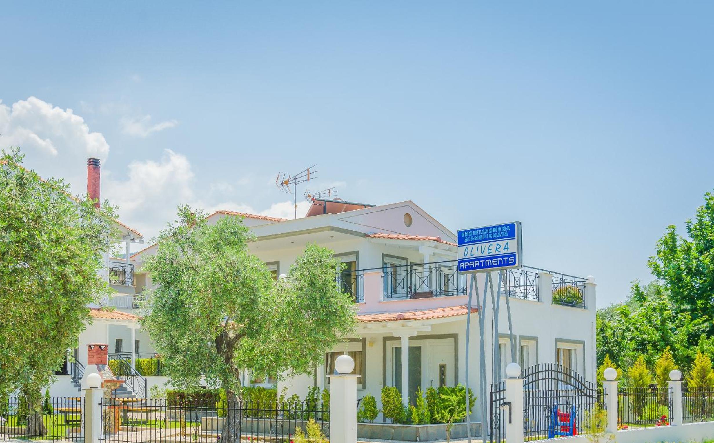 Deluxe Apartment