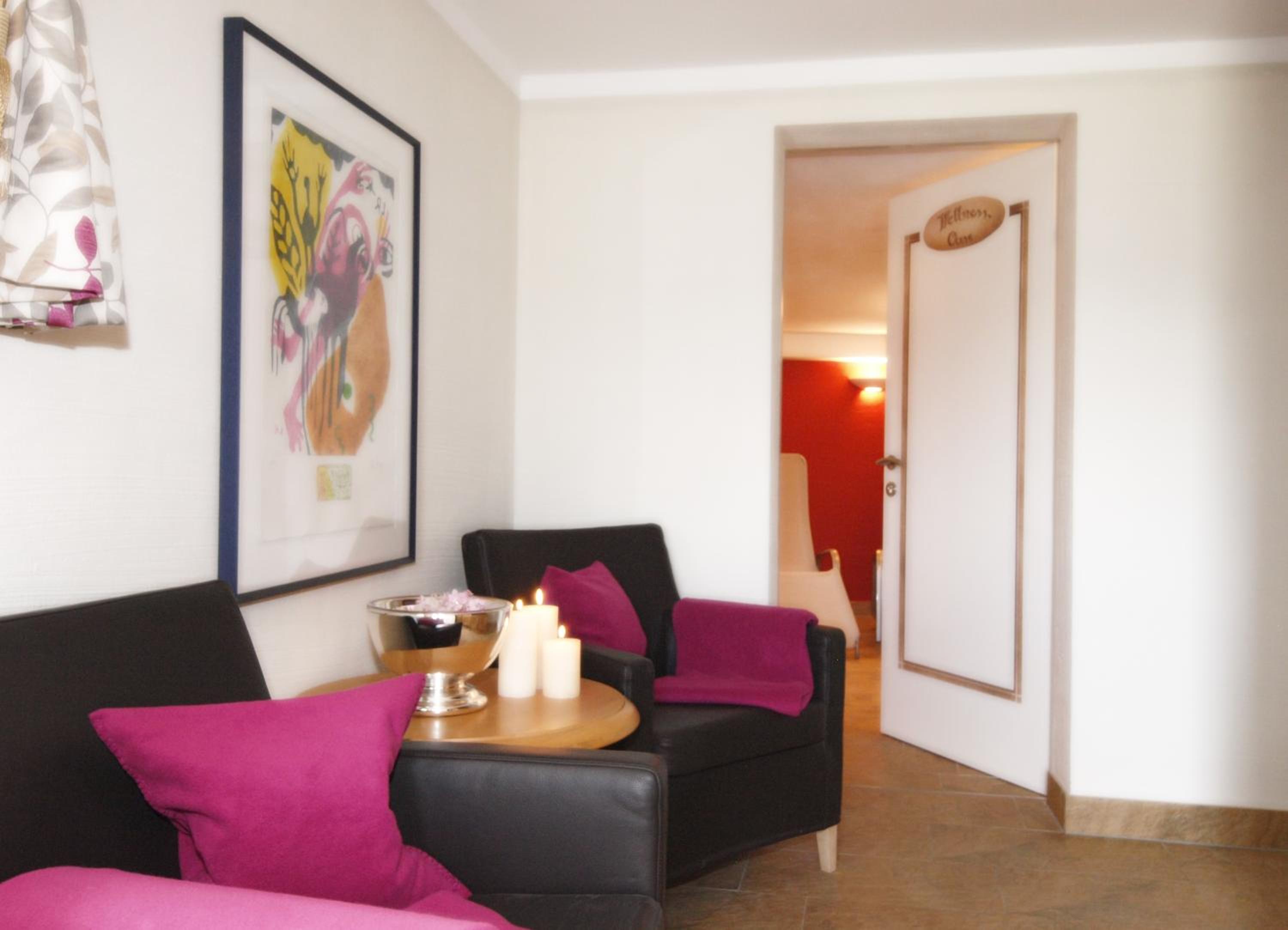 Family Room photo 1