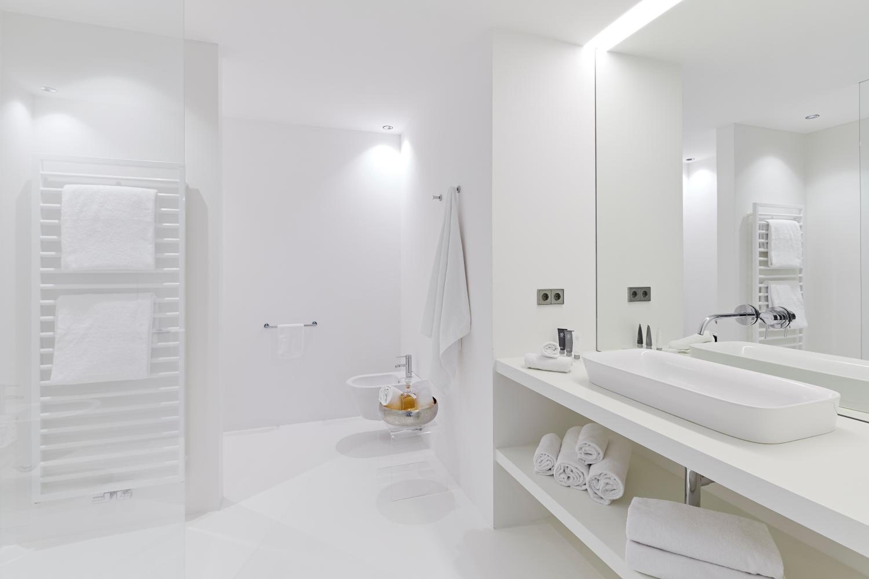 Apartment with Private Garden and Panoramic View photo 3
