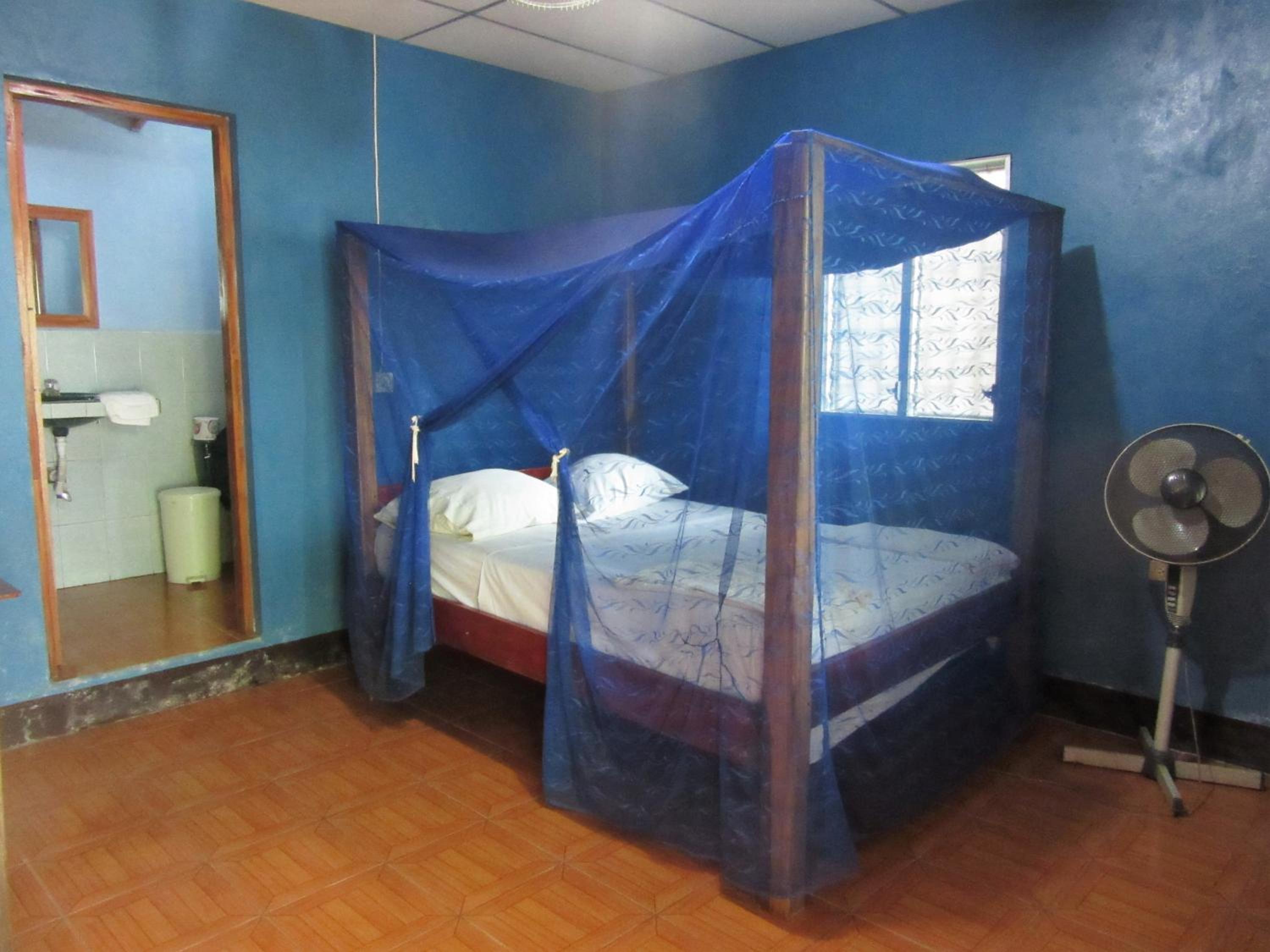 Basic Triple Room