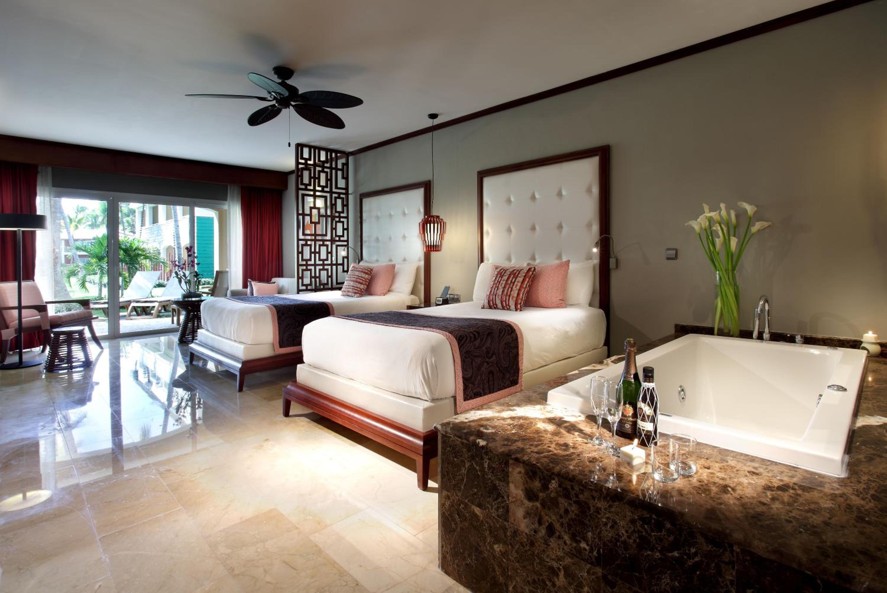 Premium Junior Suite Garden View - Photo 4