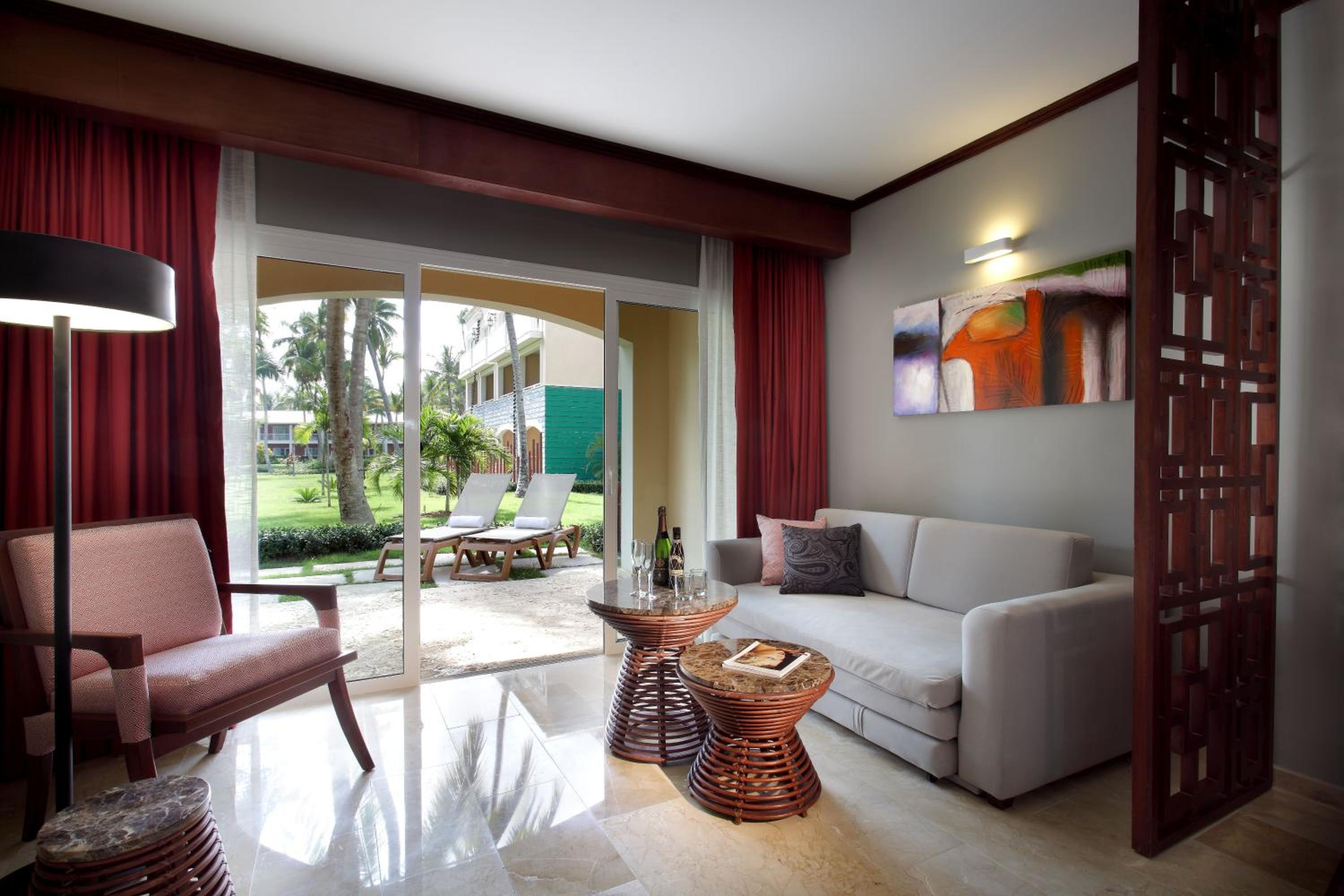 Premium Junior Suite Garden View - Photo 1