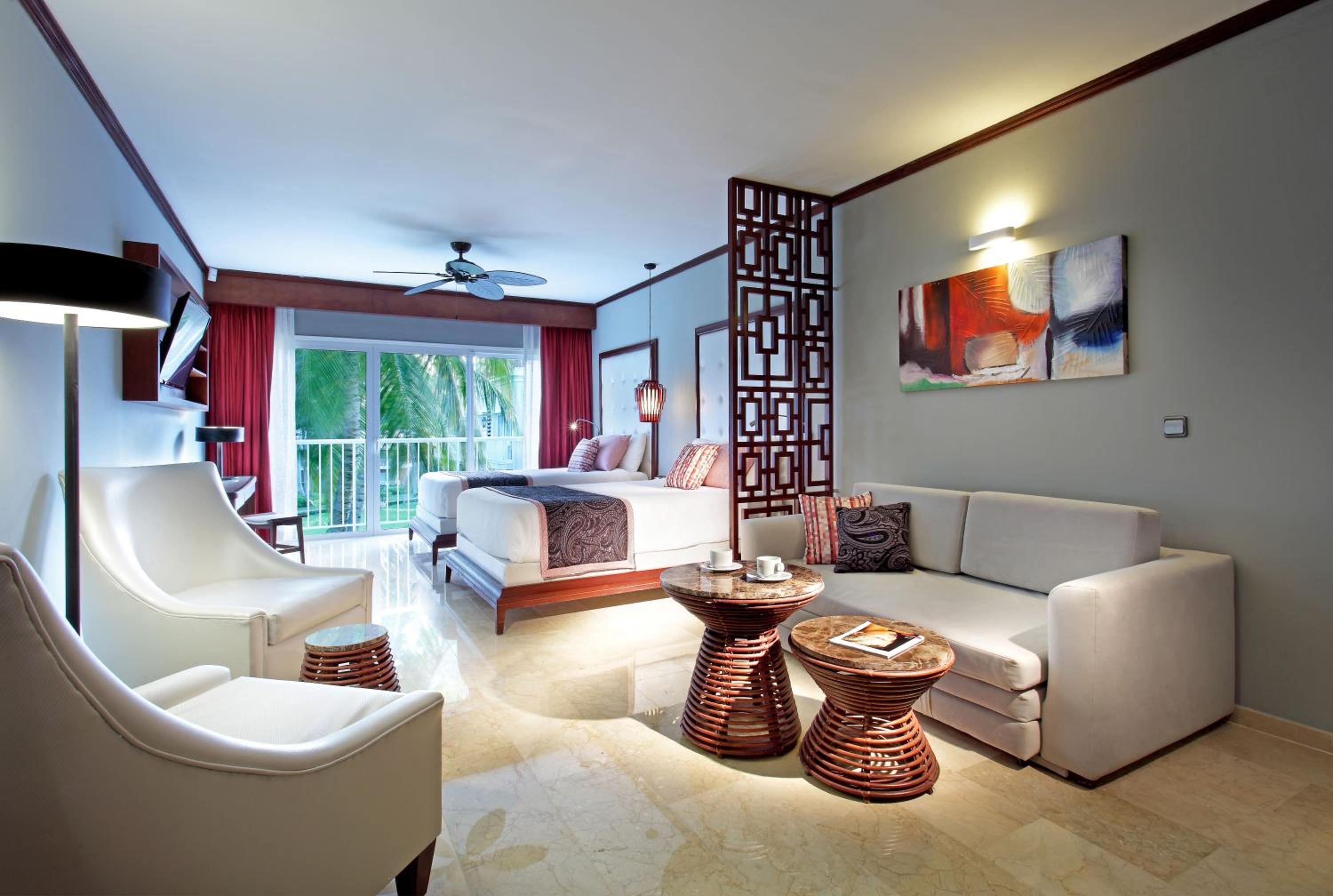 Rooftop Jacuzzi Terrace Junior Suite - Photo 4