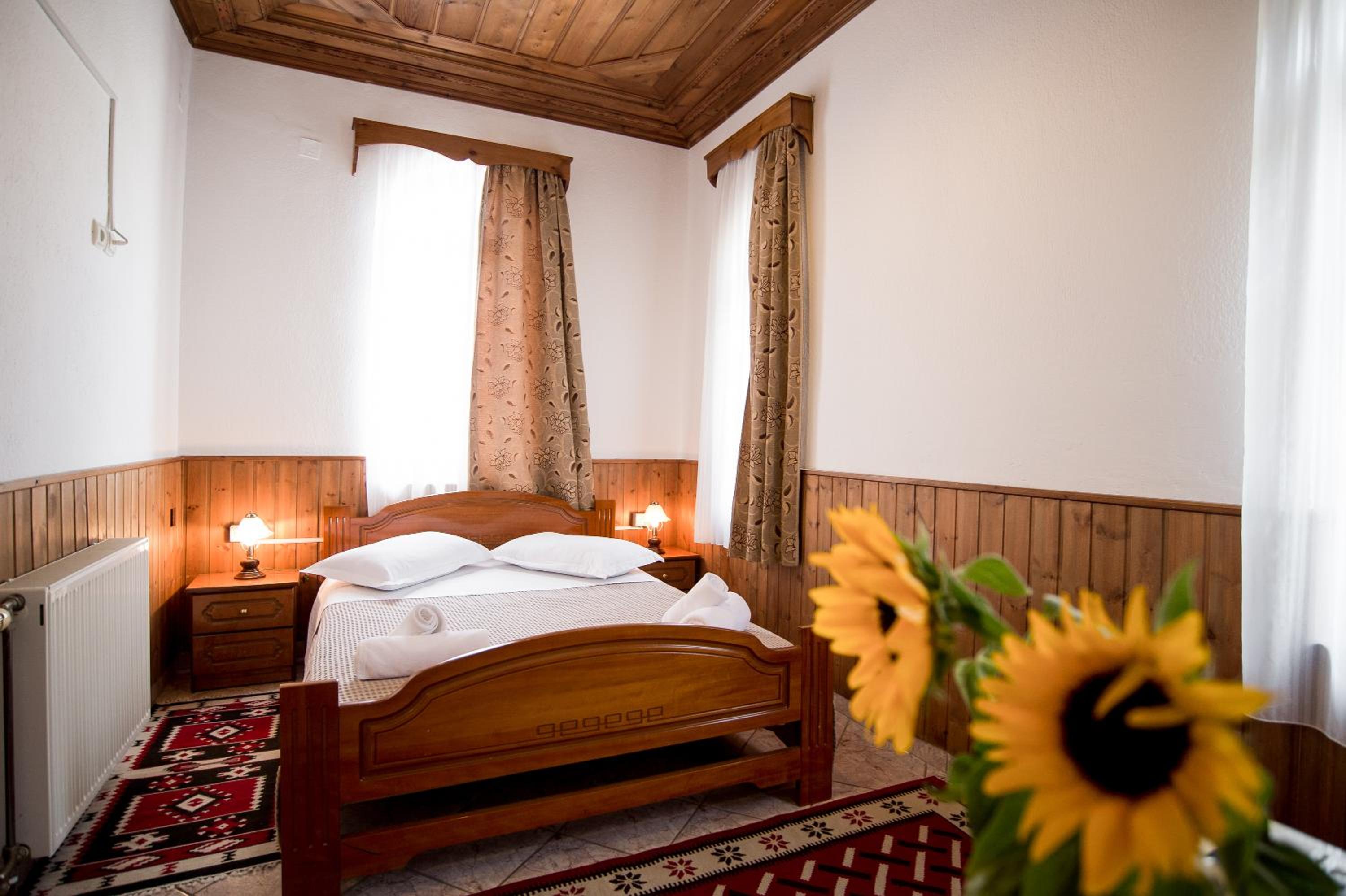 Double or Twin Room photo 2