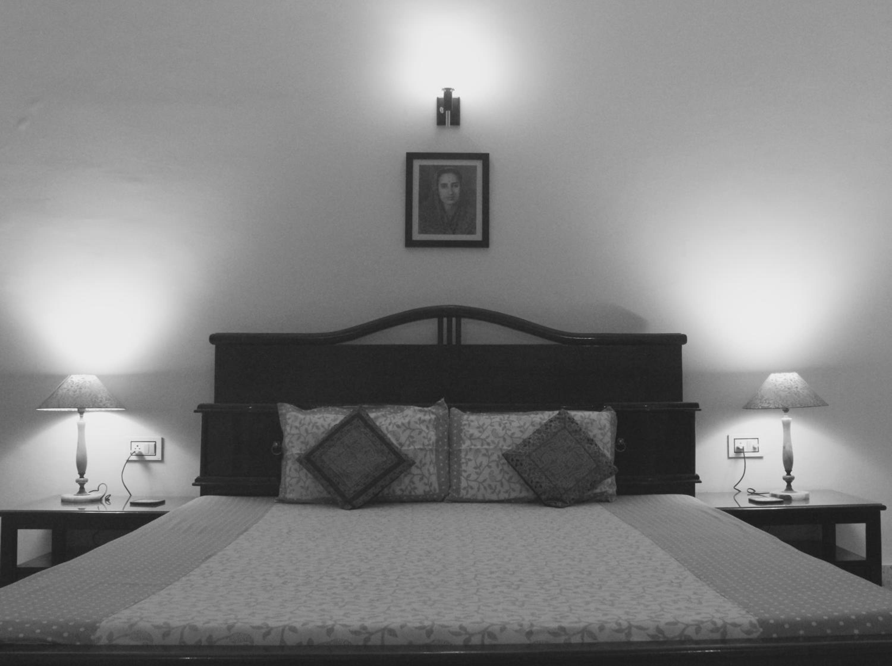 Large Double Room photo 1