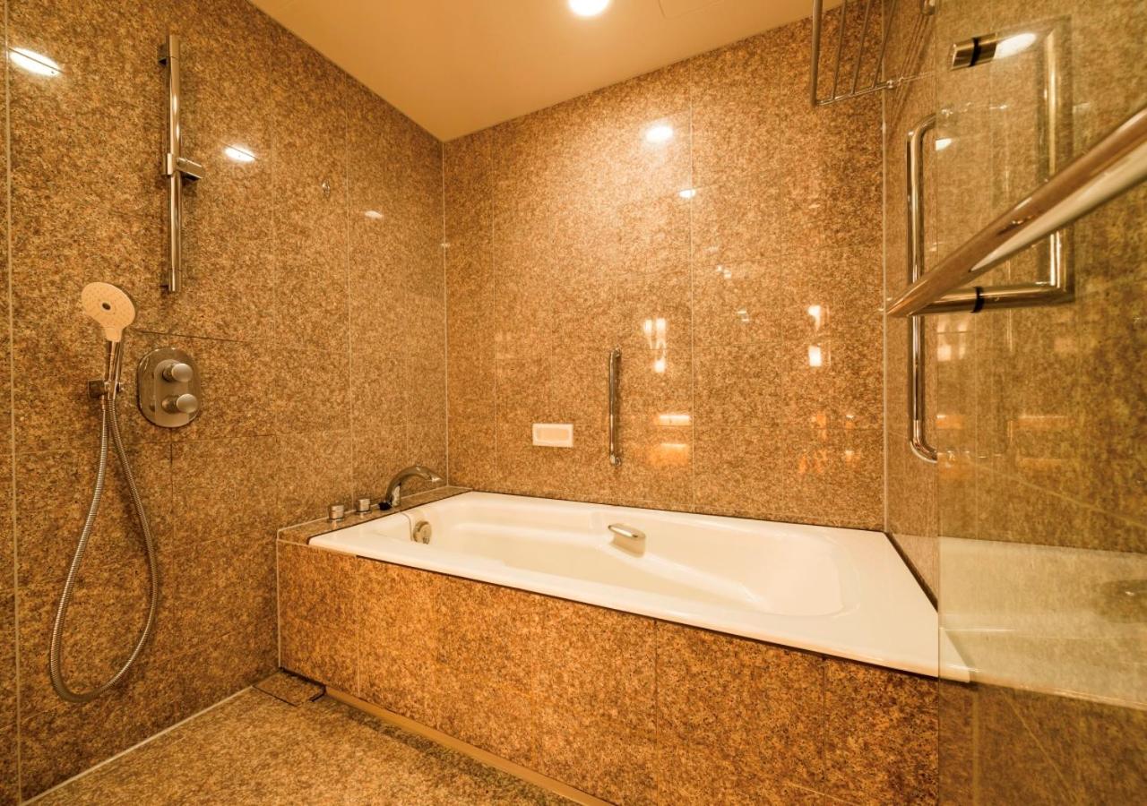 Twin Room – Non-Smoking Twin Room – Non-Smoking