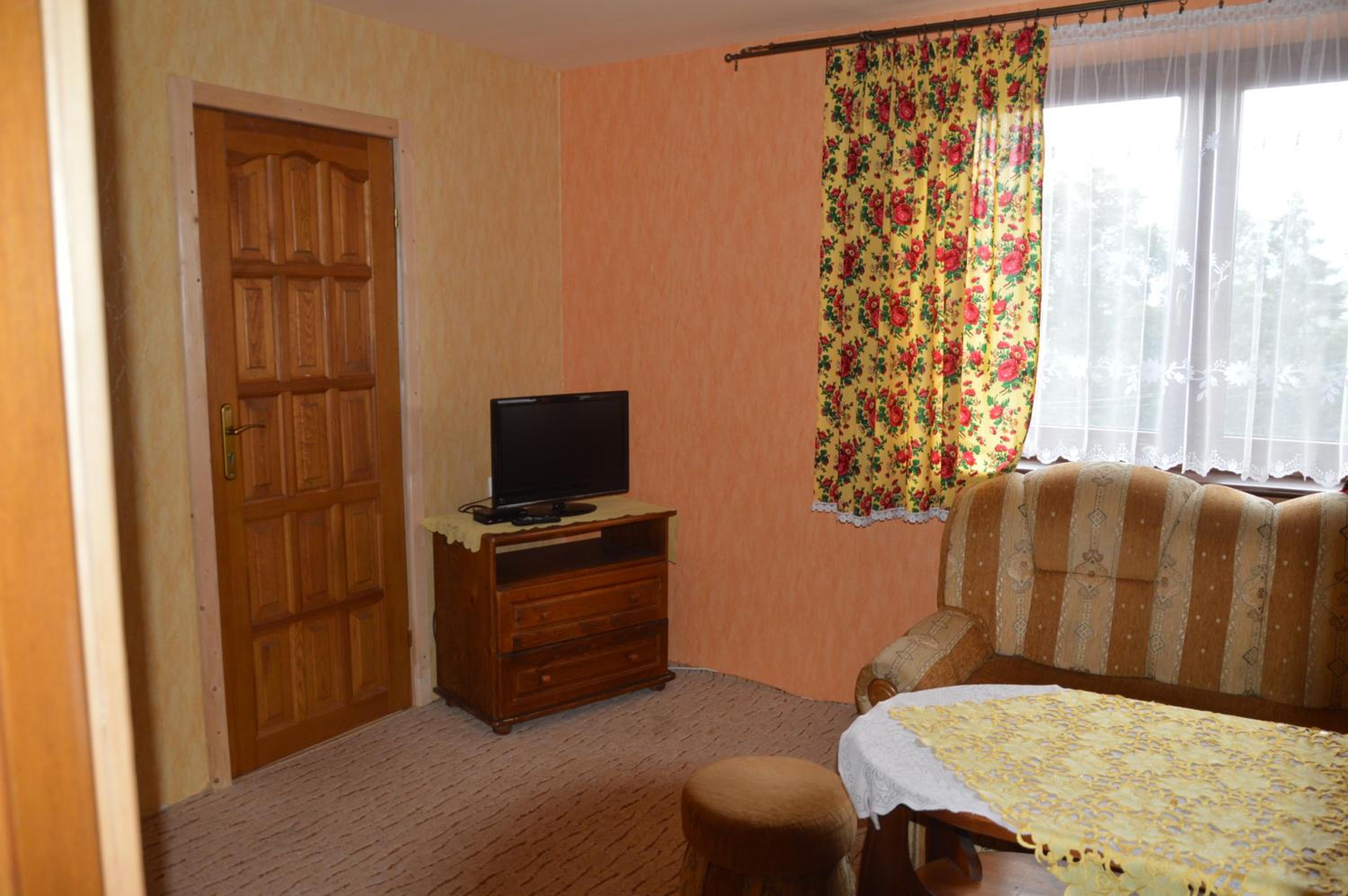 Quadruple Room with Mountain View photo 2