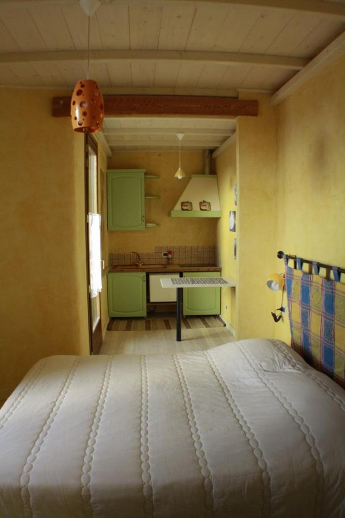 Double Room - Photo 3