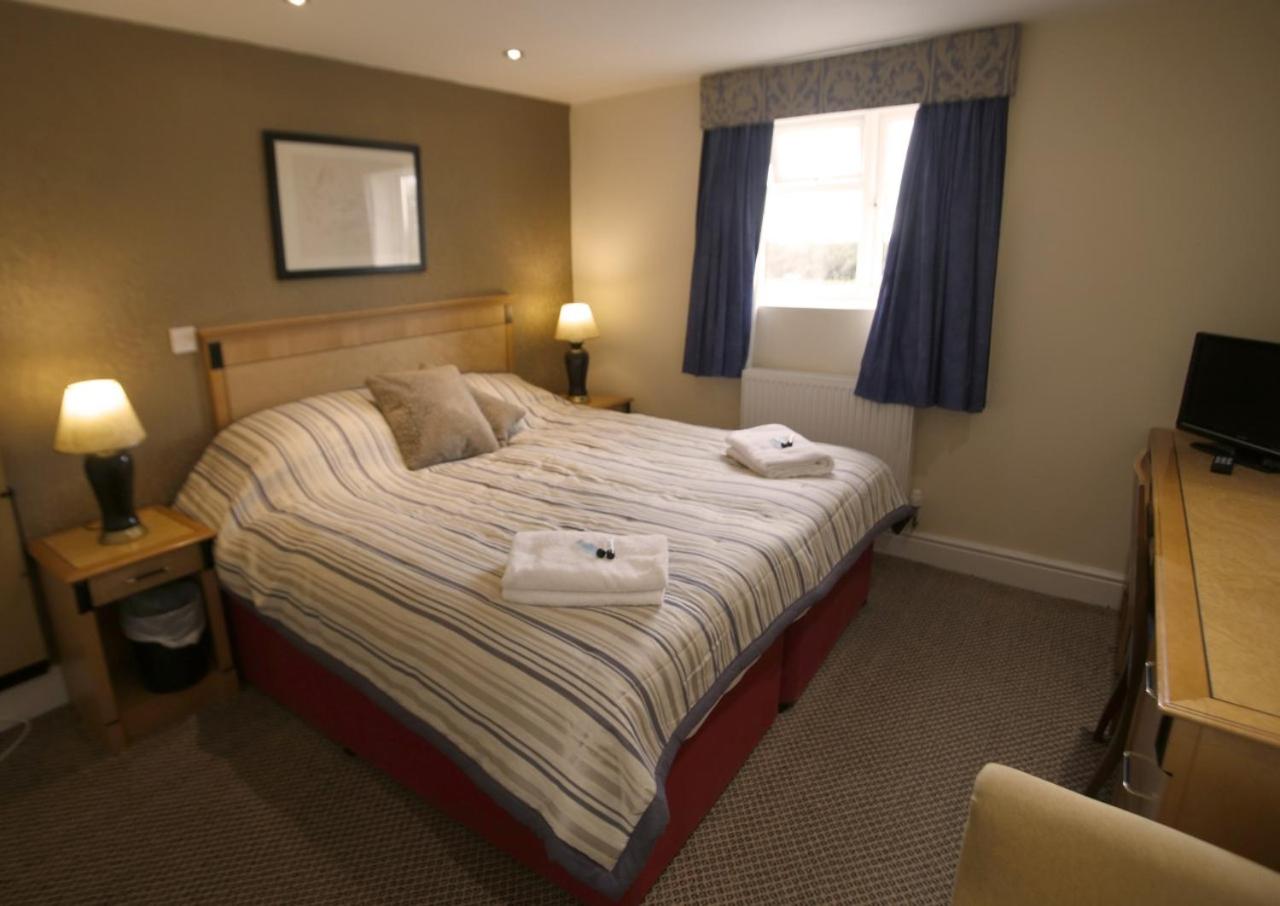 Standard Twin Room photo 3