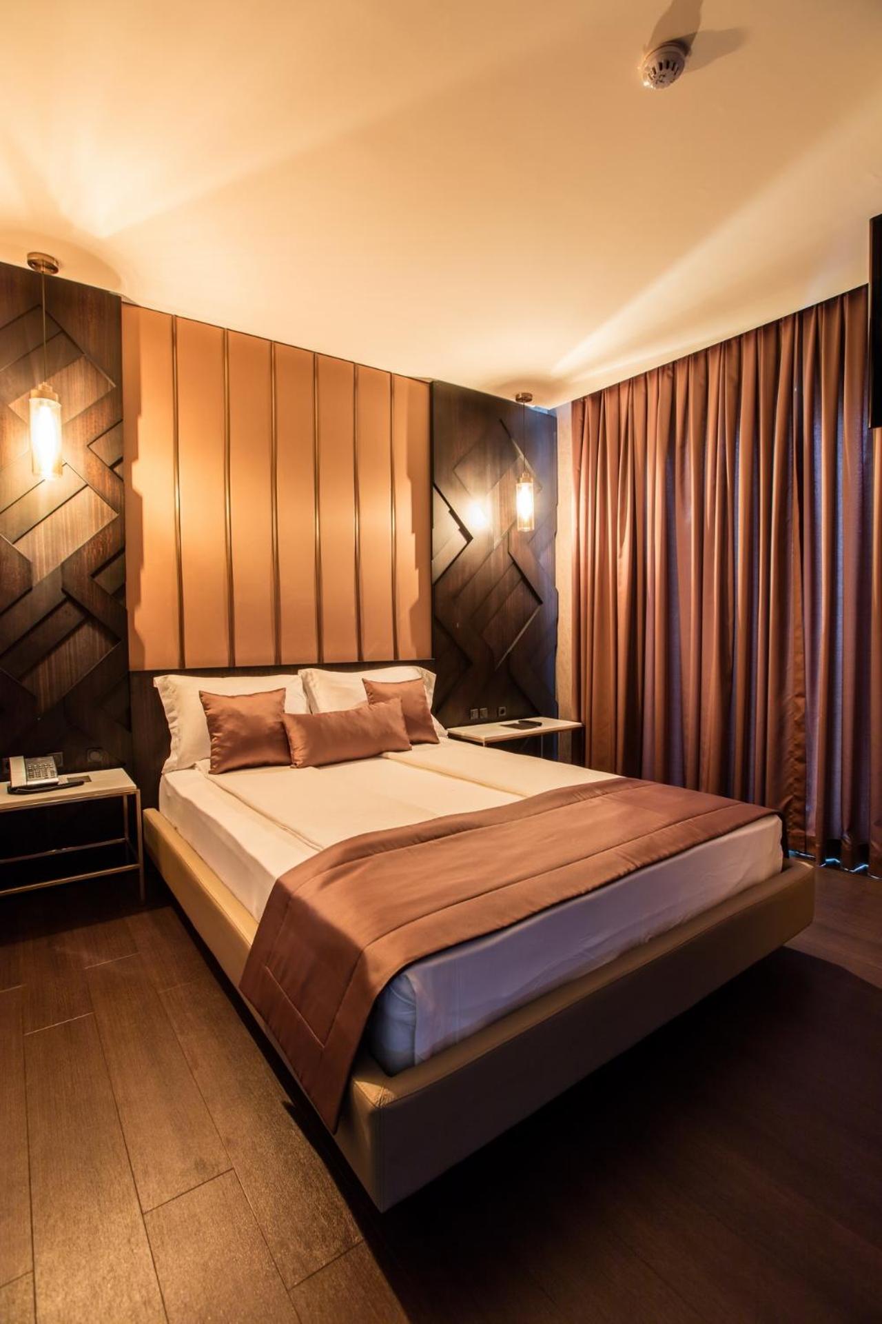 Deluxe Double Room photo 2