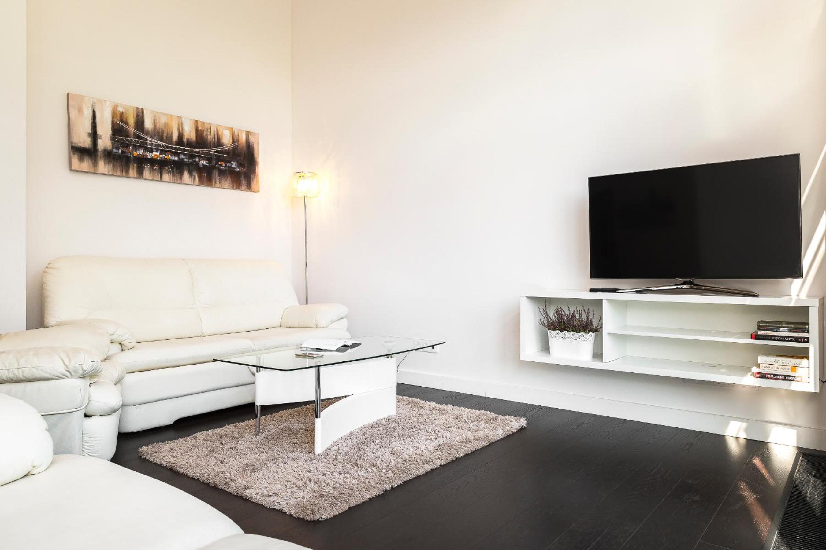 One-Bedroom Apartment Deluxe II