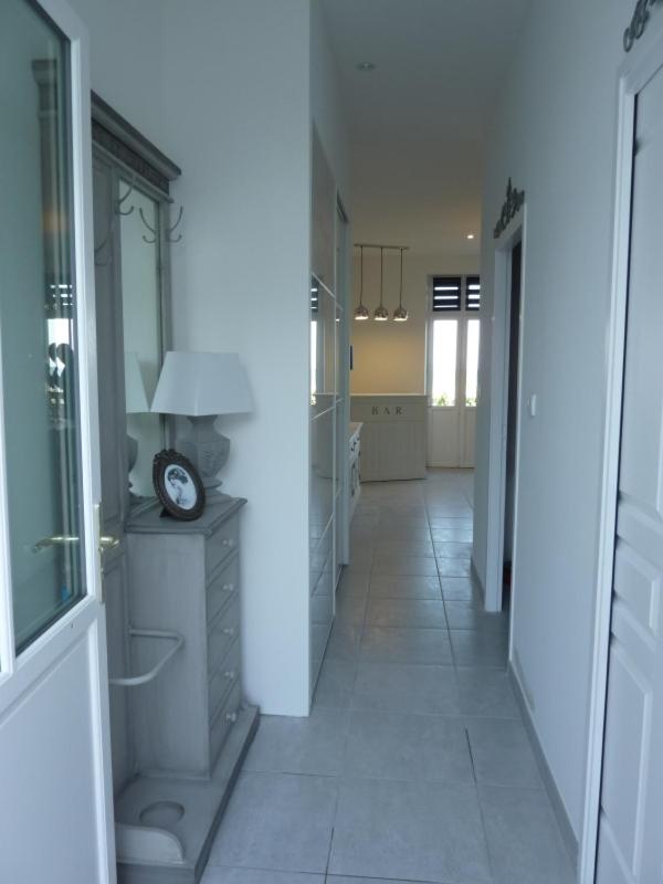 Apartment with Sea View photo 2
