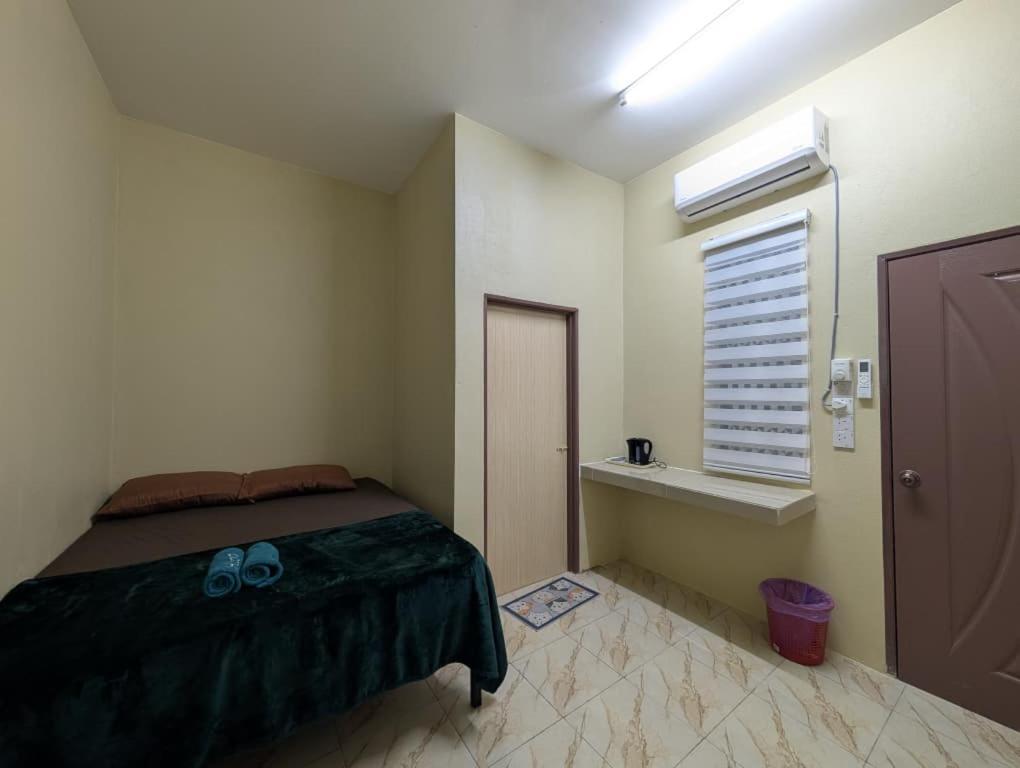 Budget Double or Twin Room photo 1