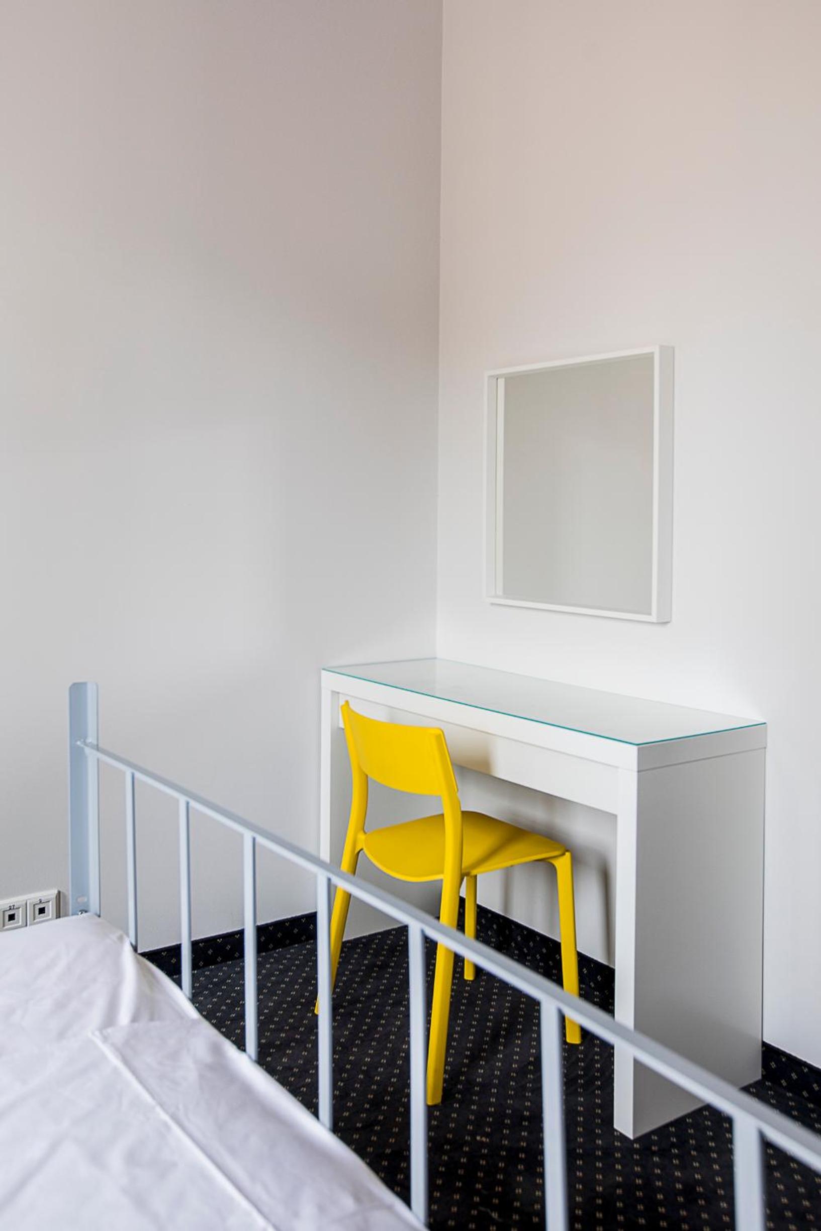 Double Room - Photo 2