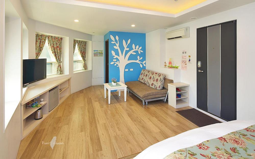 Double Room - Photo 16