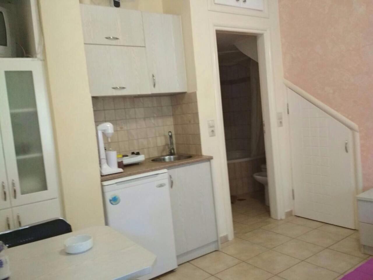 Apartment - Photo 4