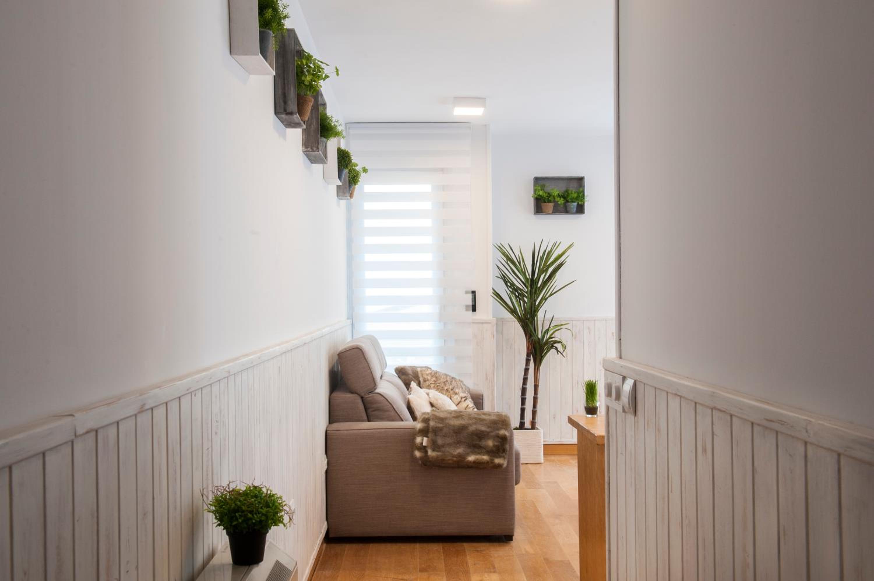 Superior Two-Bedroom Apartment - Photo 16