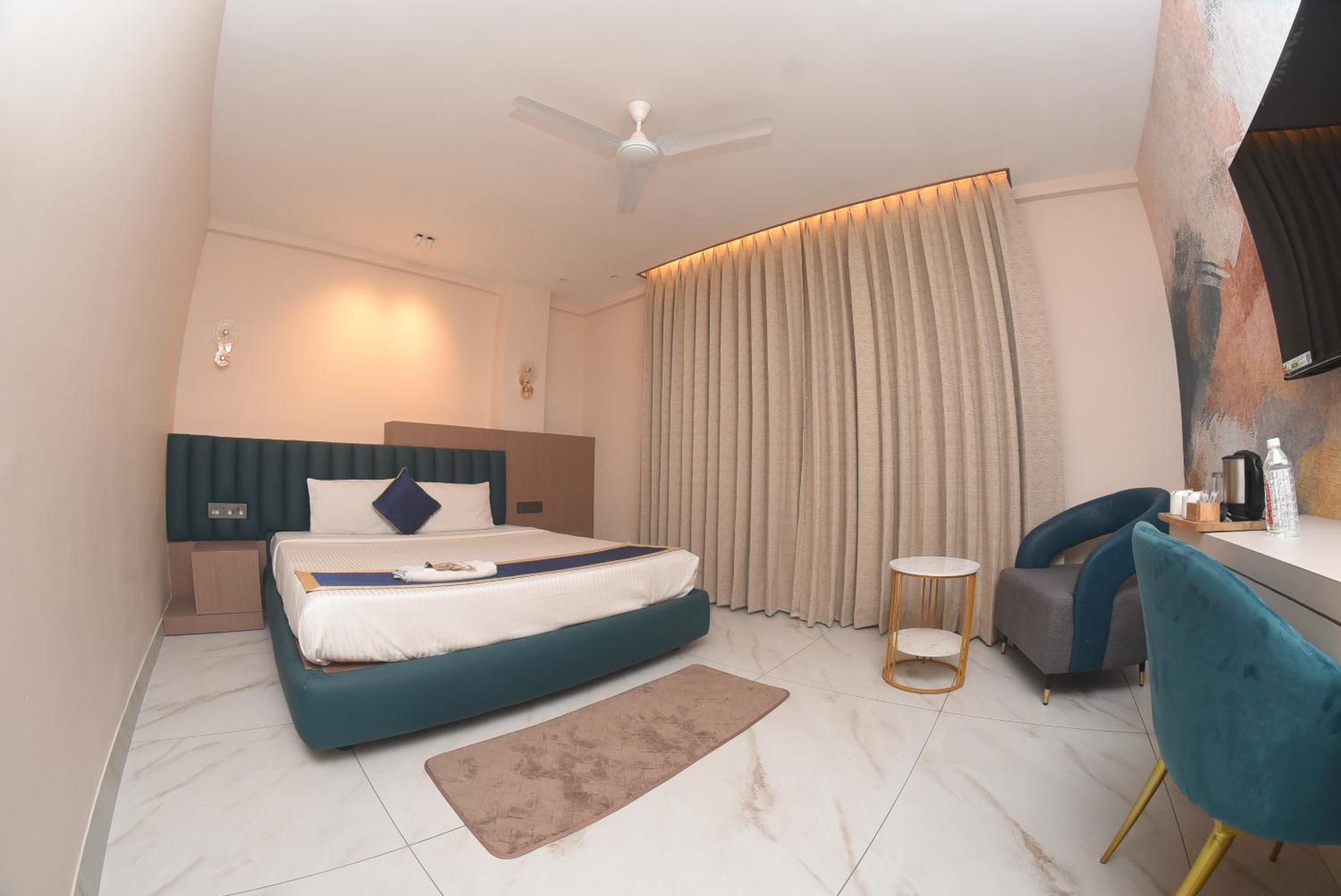 Two-Bedroom Suite