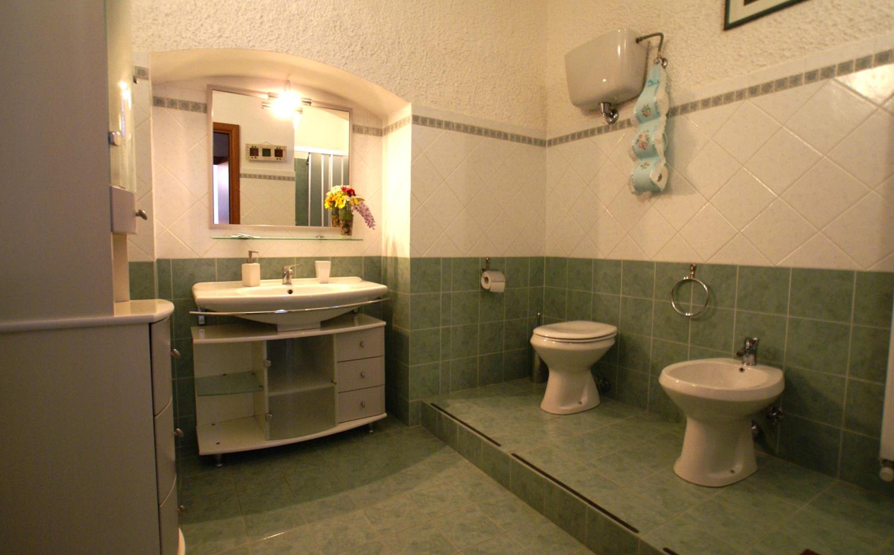 Two-Bedroom Apartment photo 3