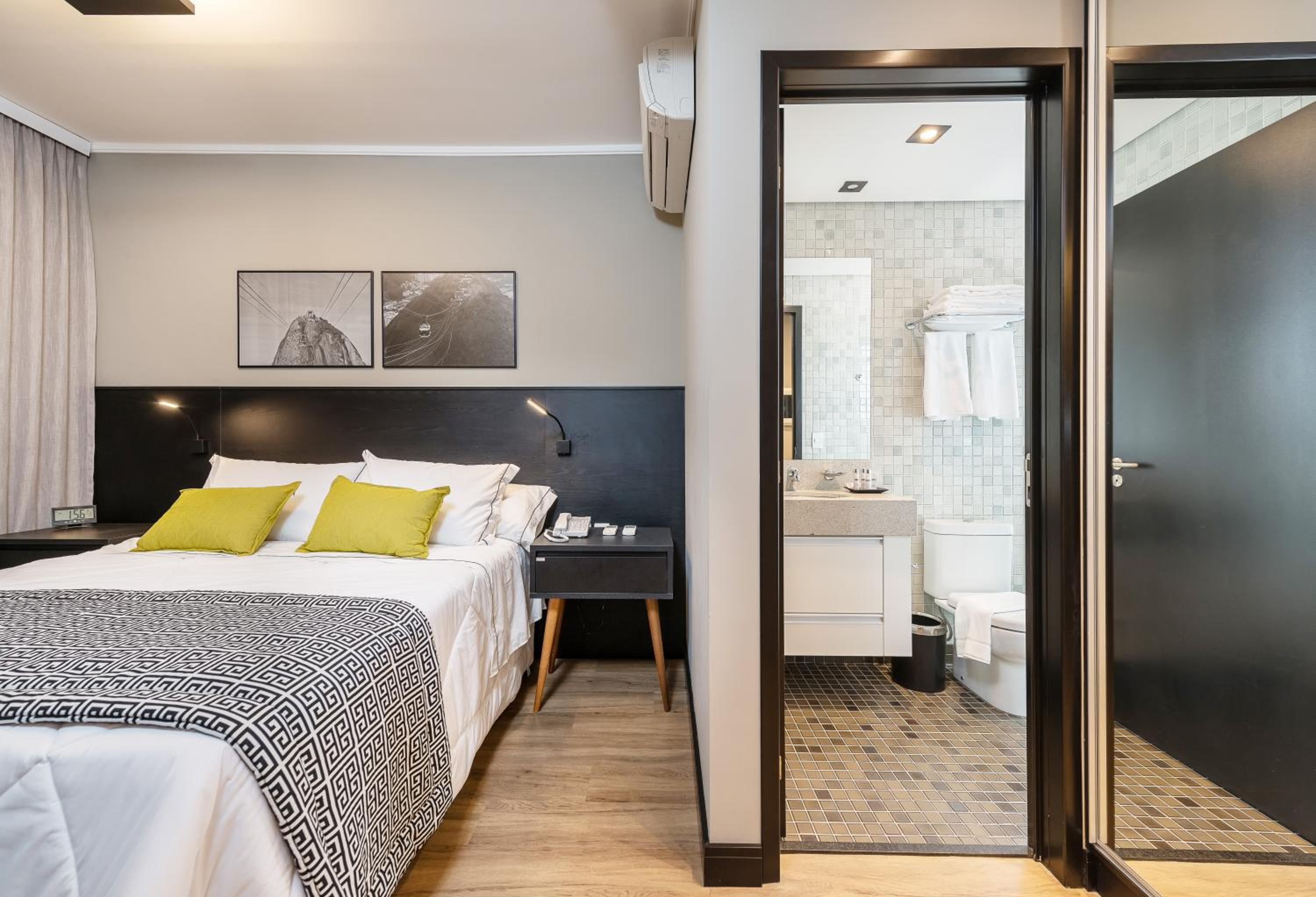Executive Queen Room