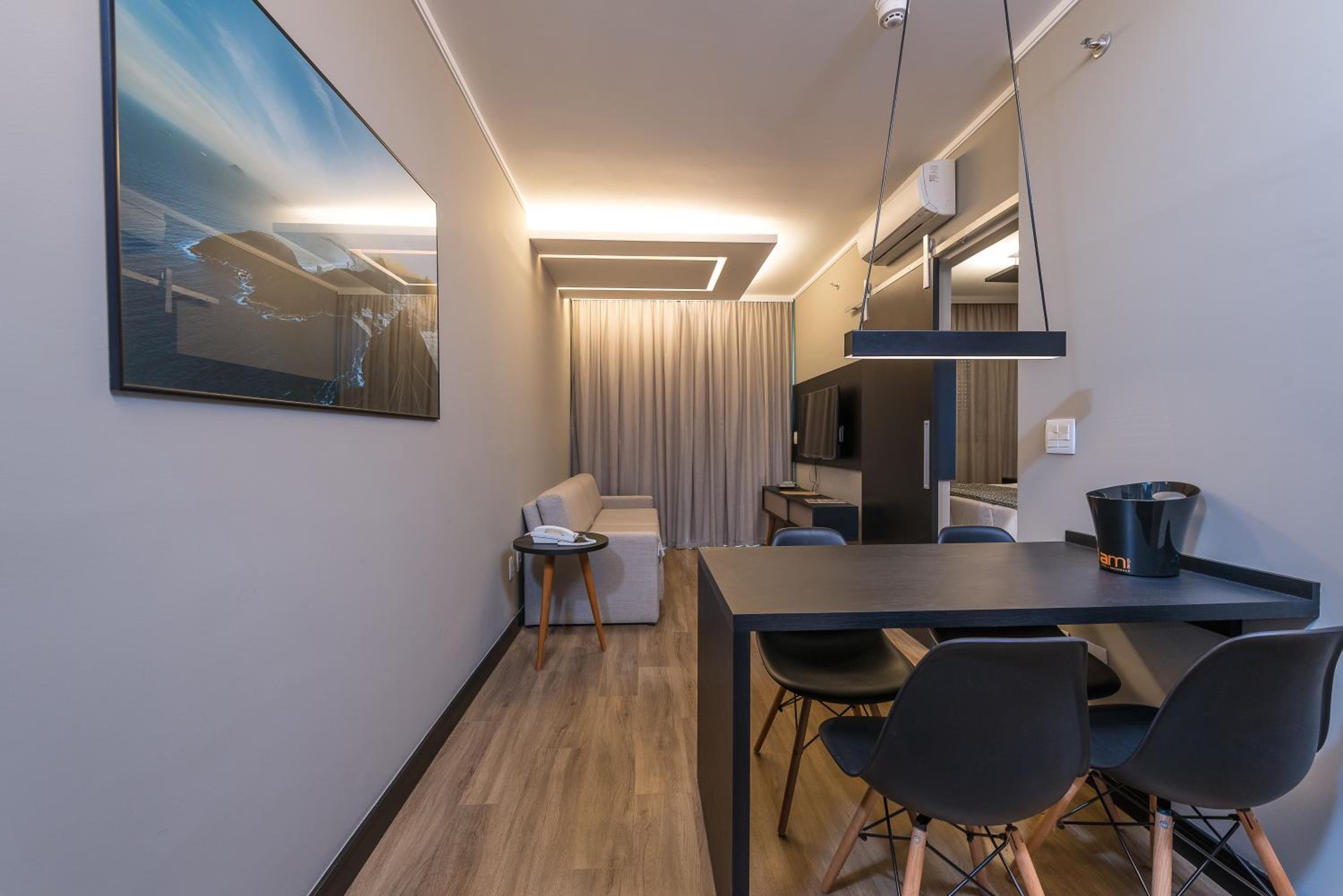Executive Triple Room Queen photo 3