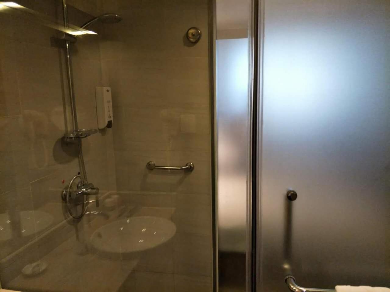 Budget Double Room photo 1