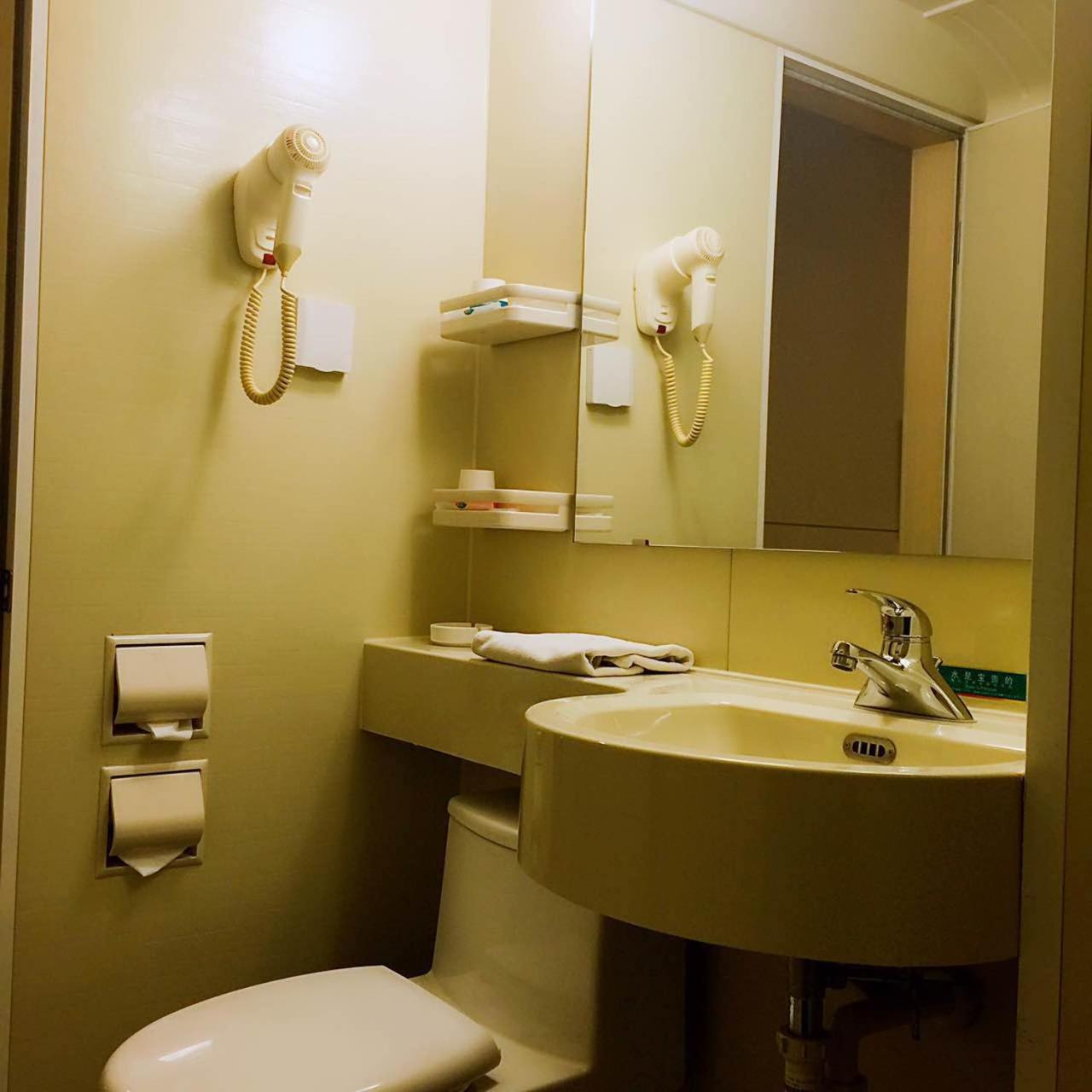 Budget Double Room photo 1