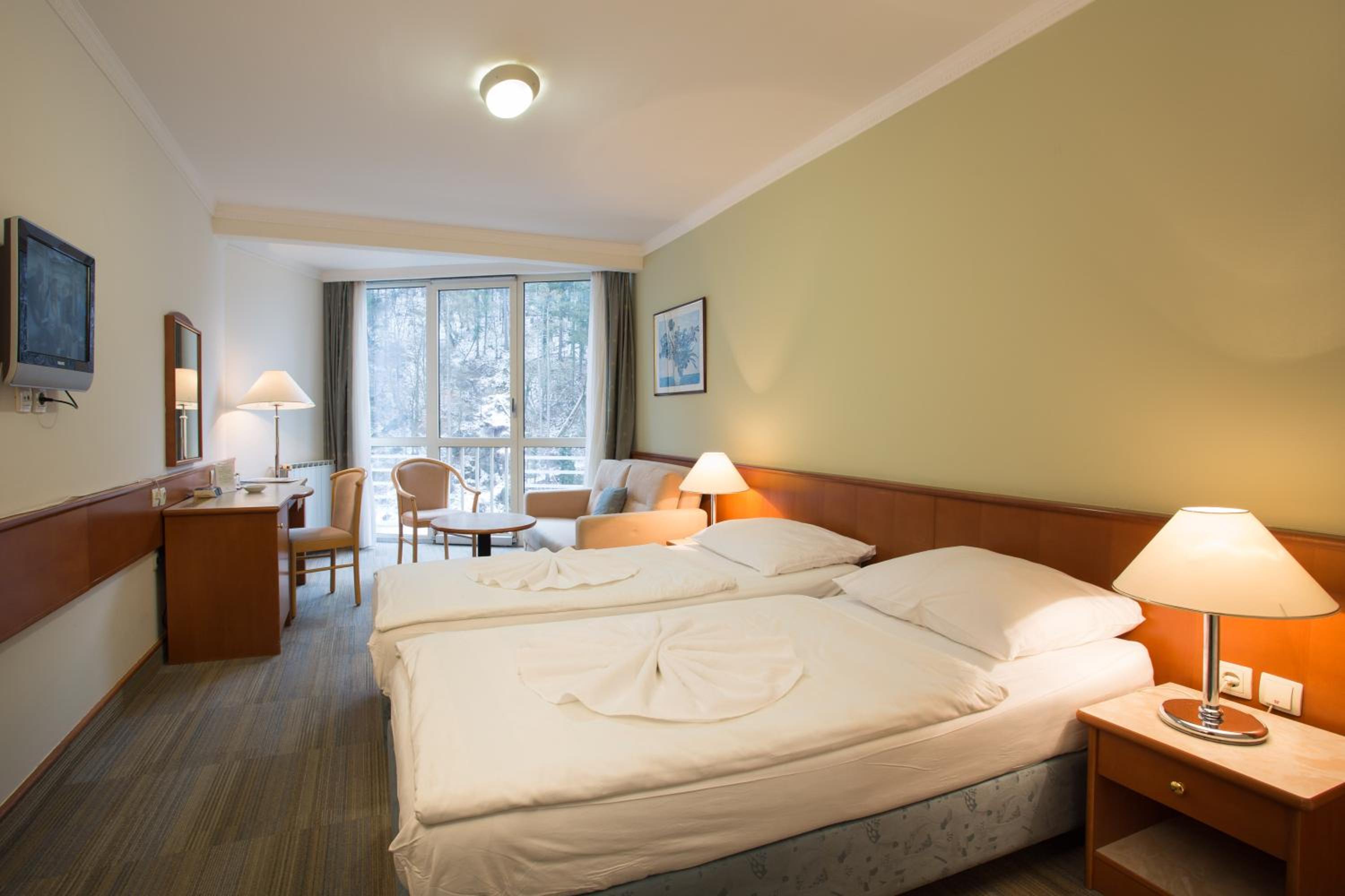 Standard Double Room - Photo 1