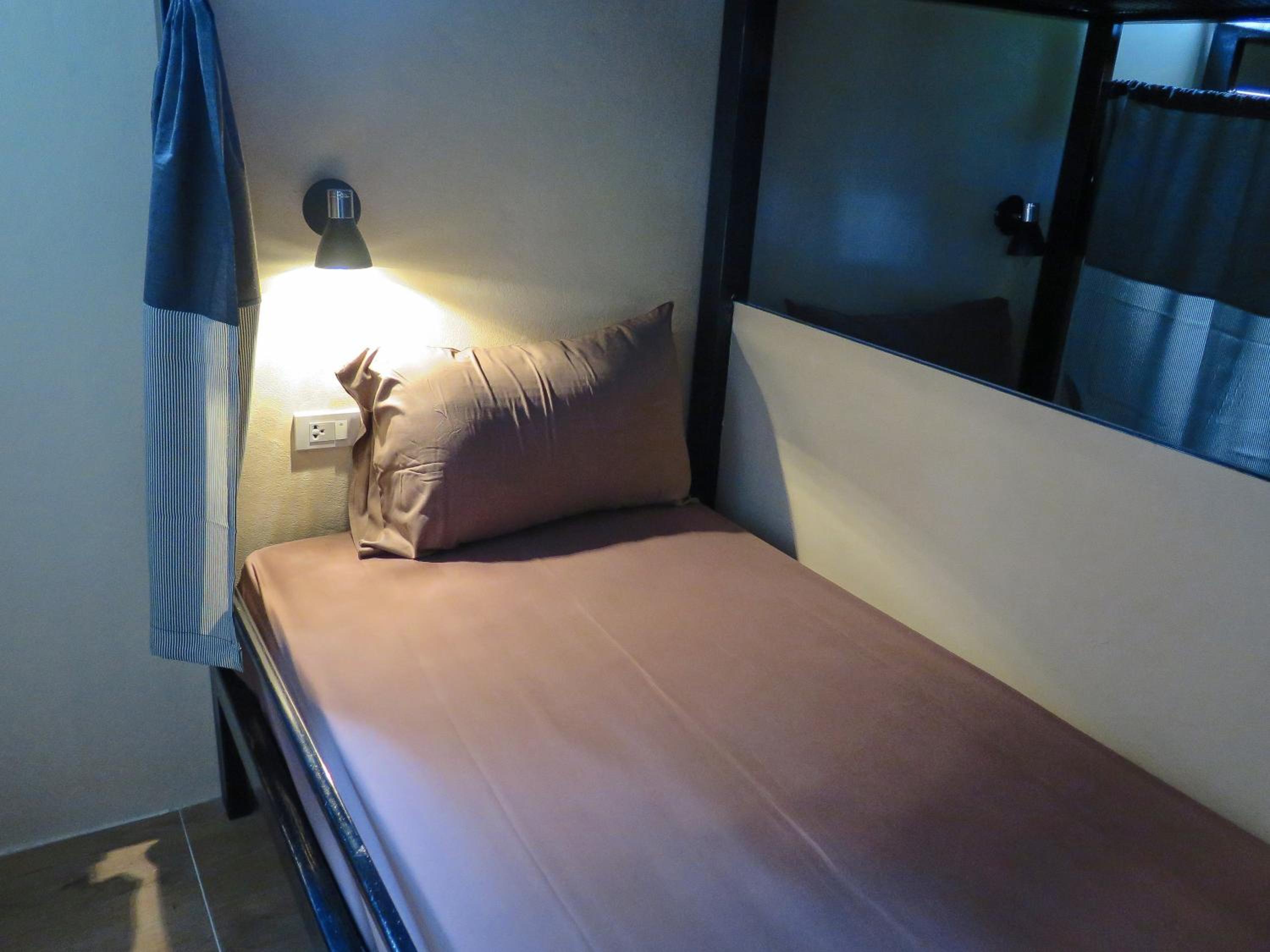 Bunk Bed in Mixed Dormitory Room photo 2