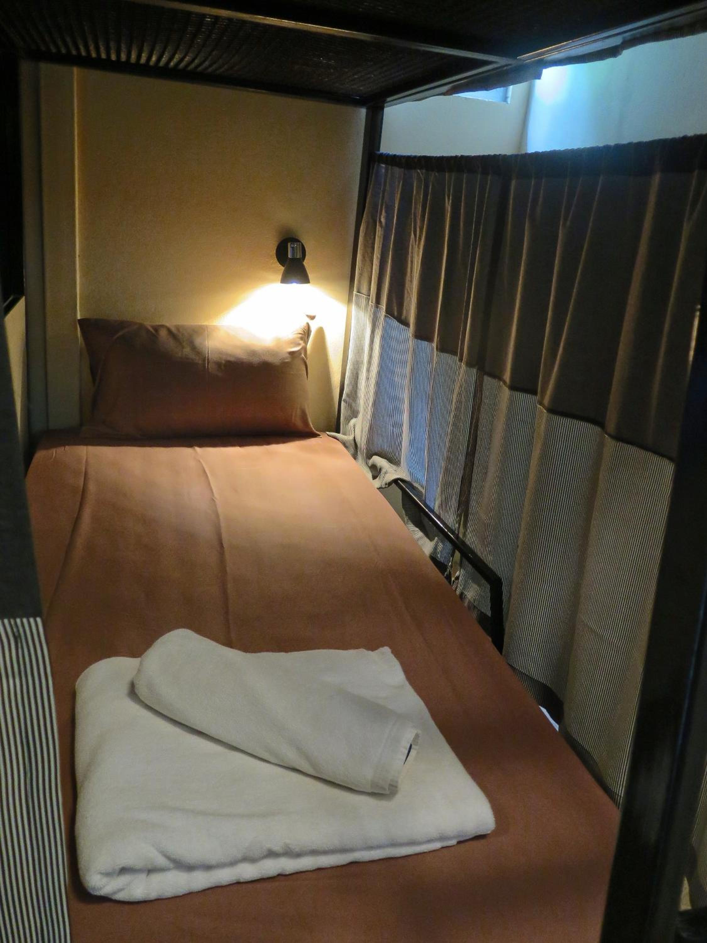 Bunk Bed in Mixed Dormitory Room