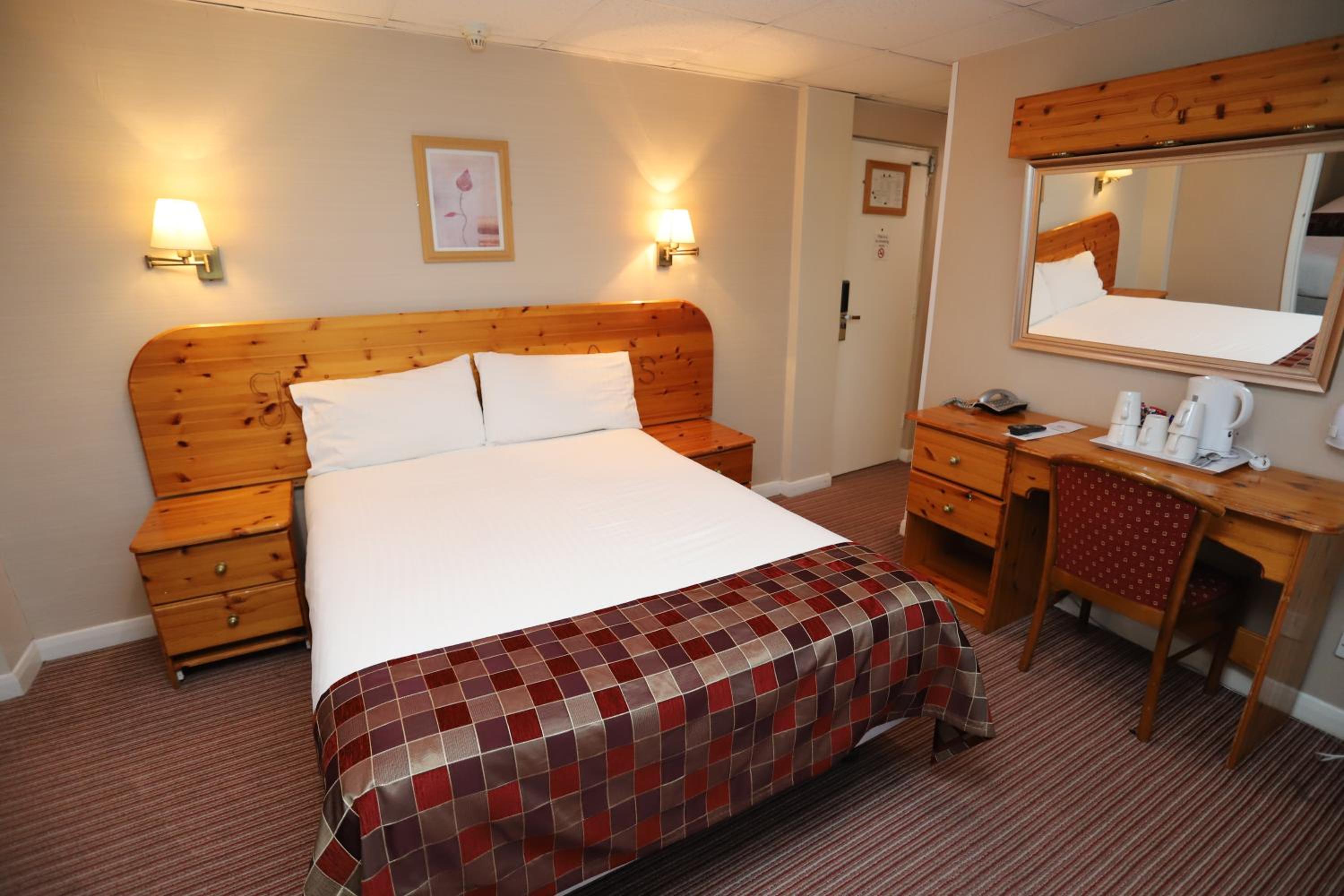 Double Room with Shared Bathroom