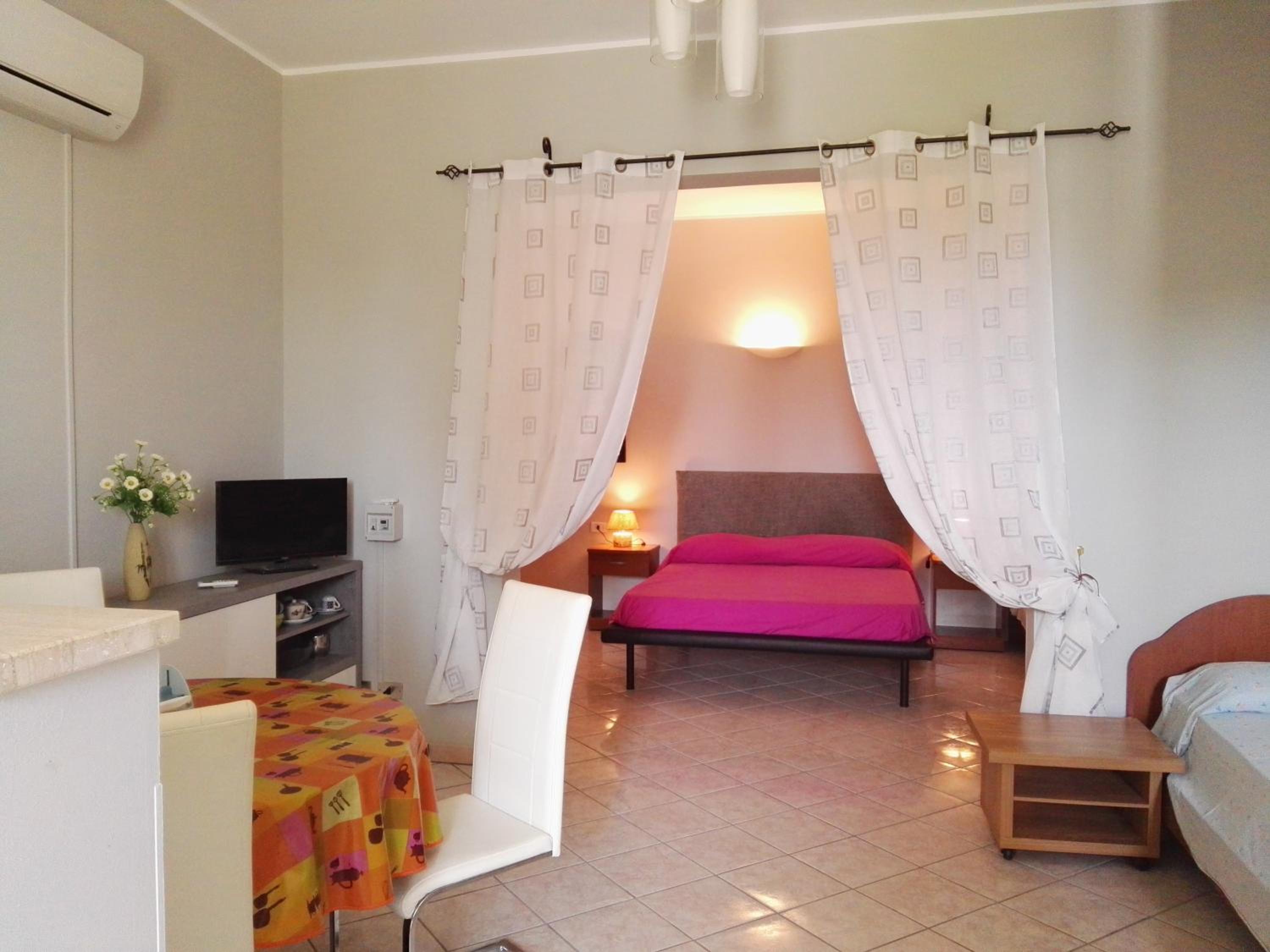 One-Bedroom House