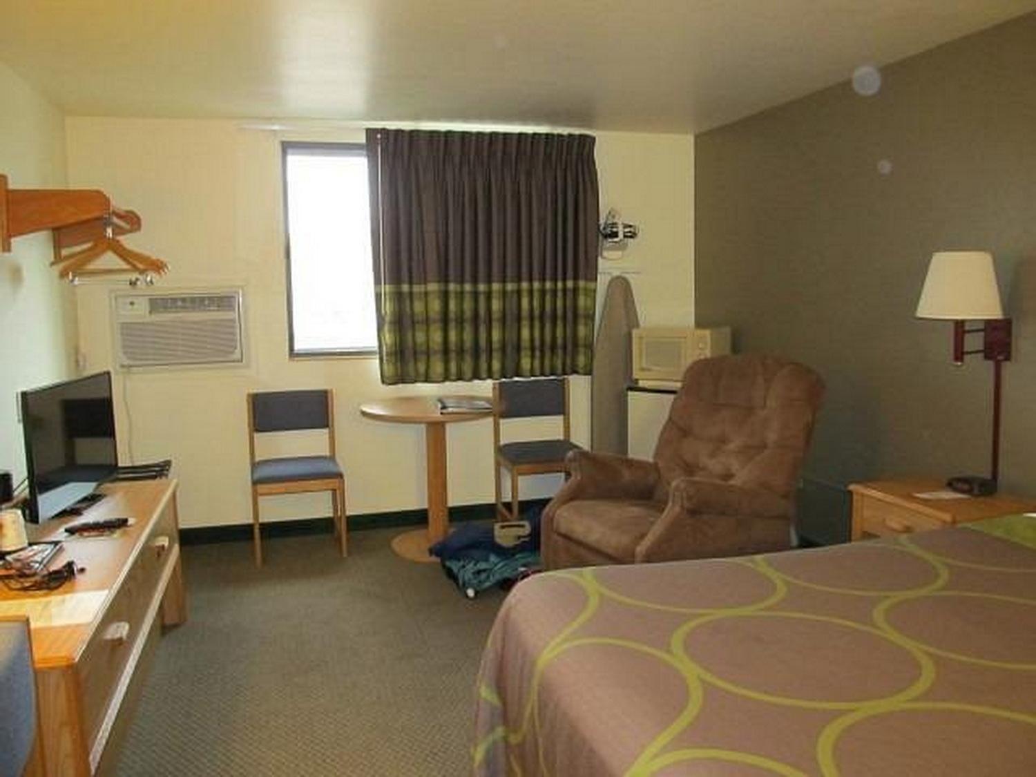 Queen Pet-Friendly Room photo 1