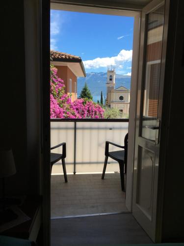 Standard Double Room - Photo 4