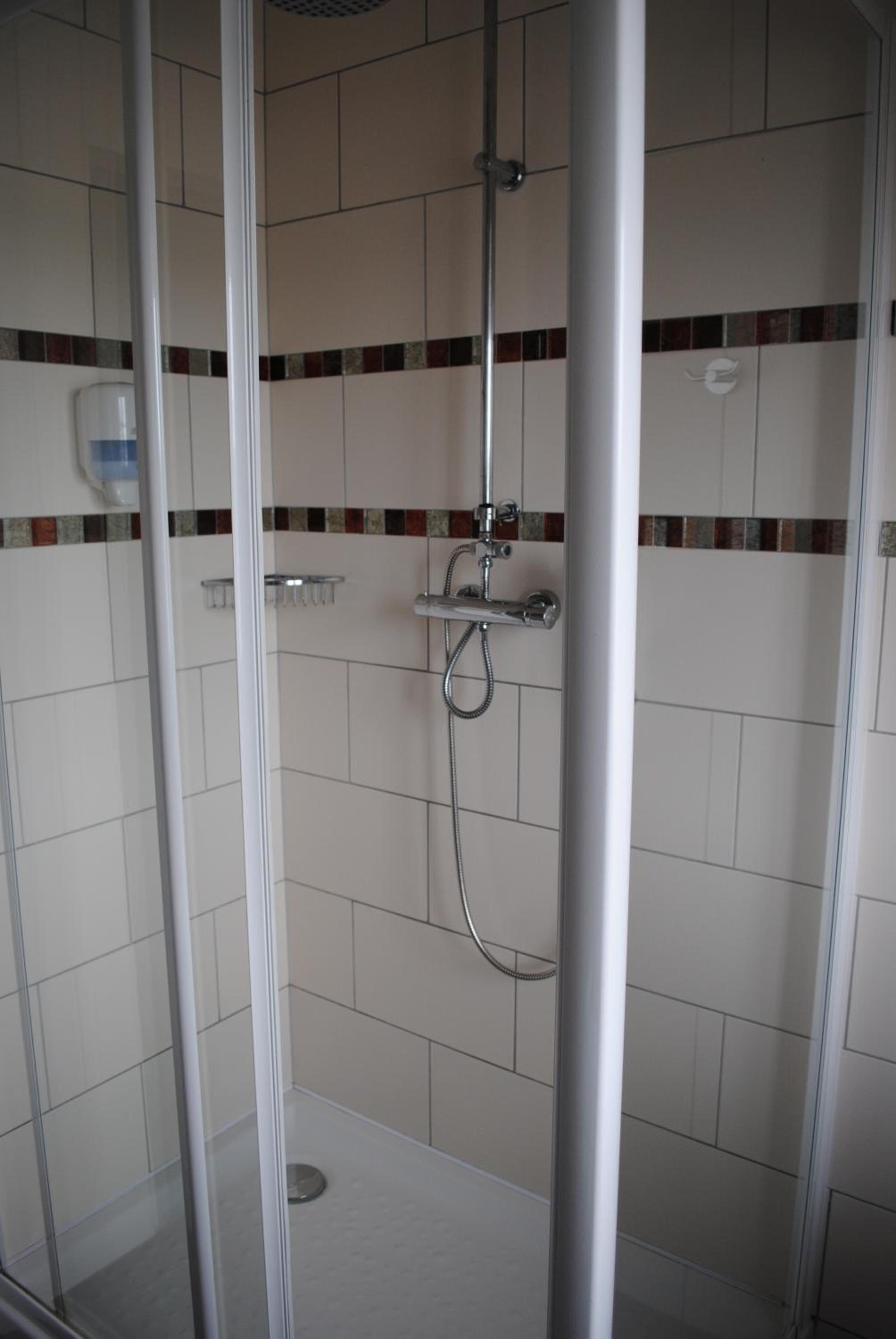 Superior Double Room - Port View - Photo 2