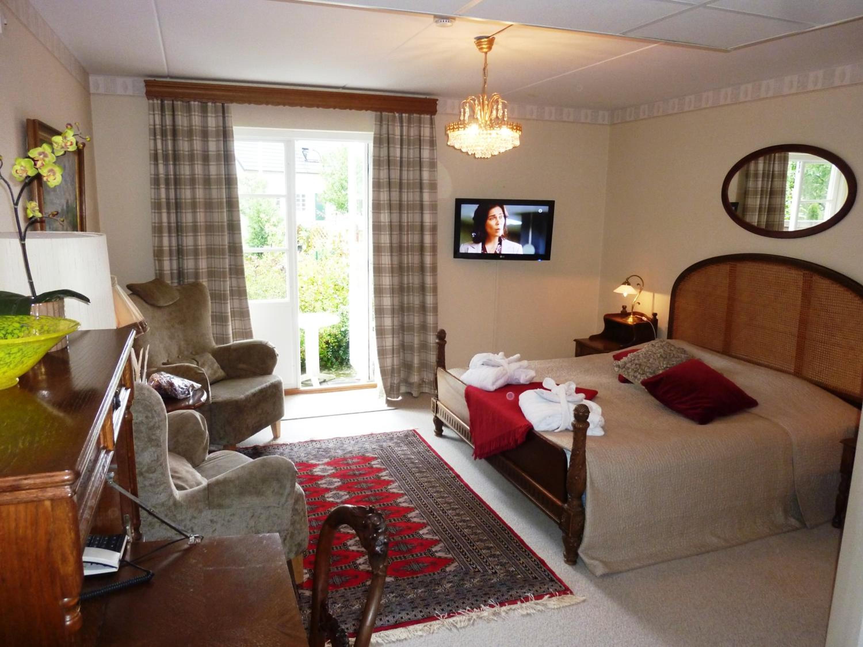 Twin Room with Terrace photo 2