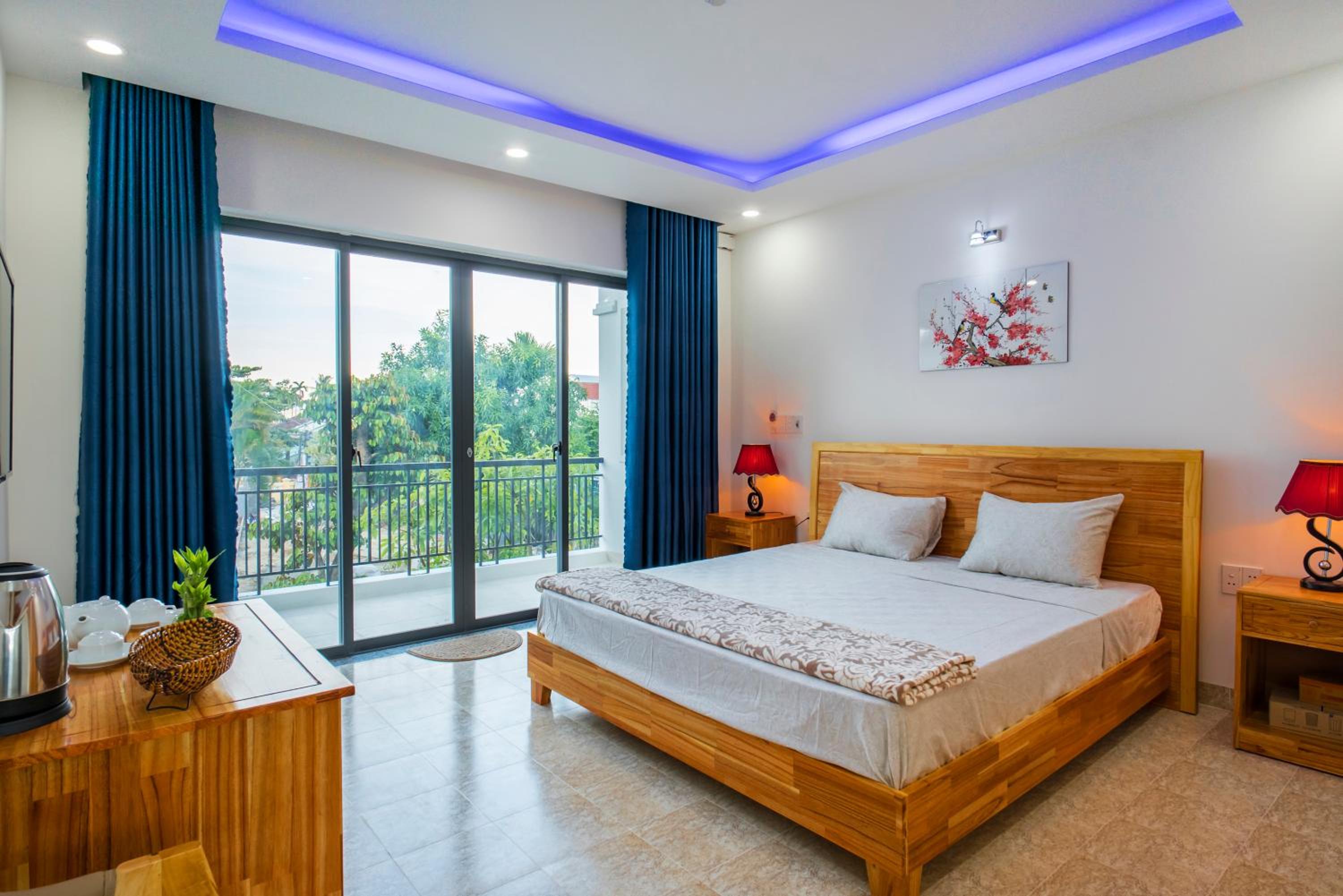 Double Room with Pool View