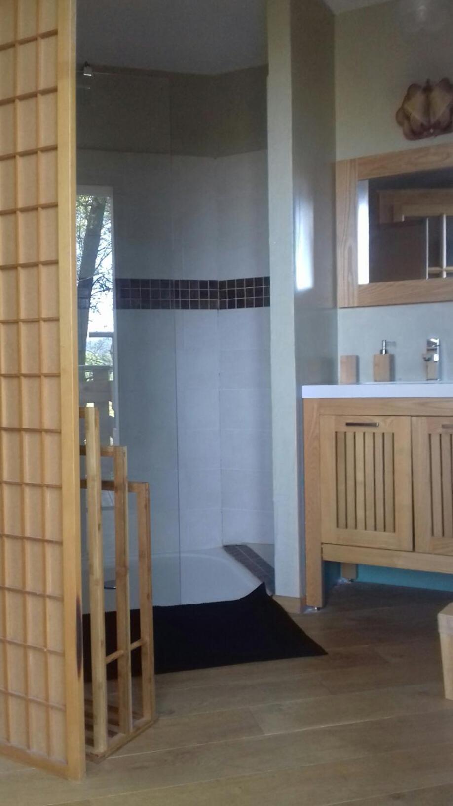 Double Room with Private Bathroom photo 2