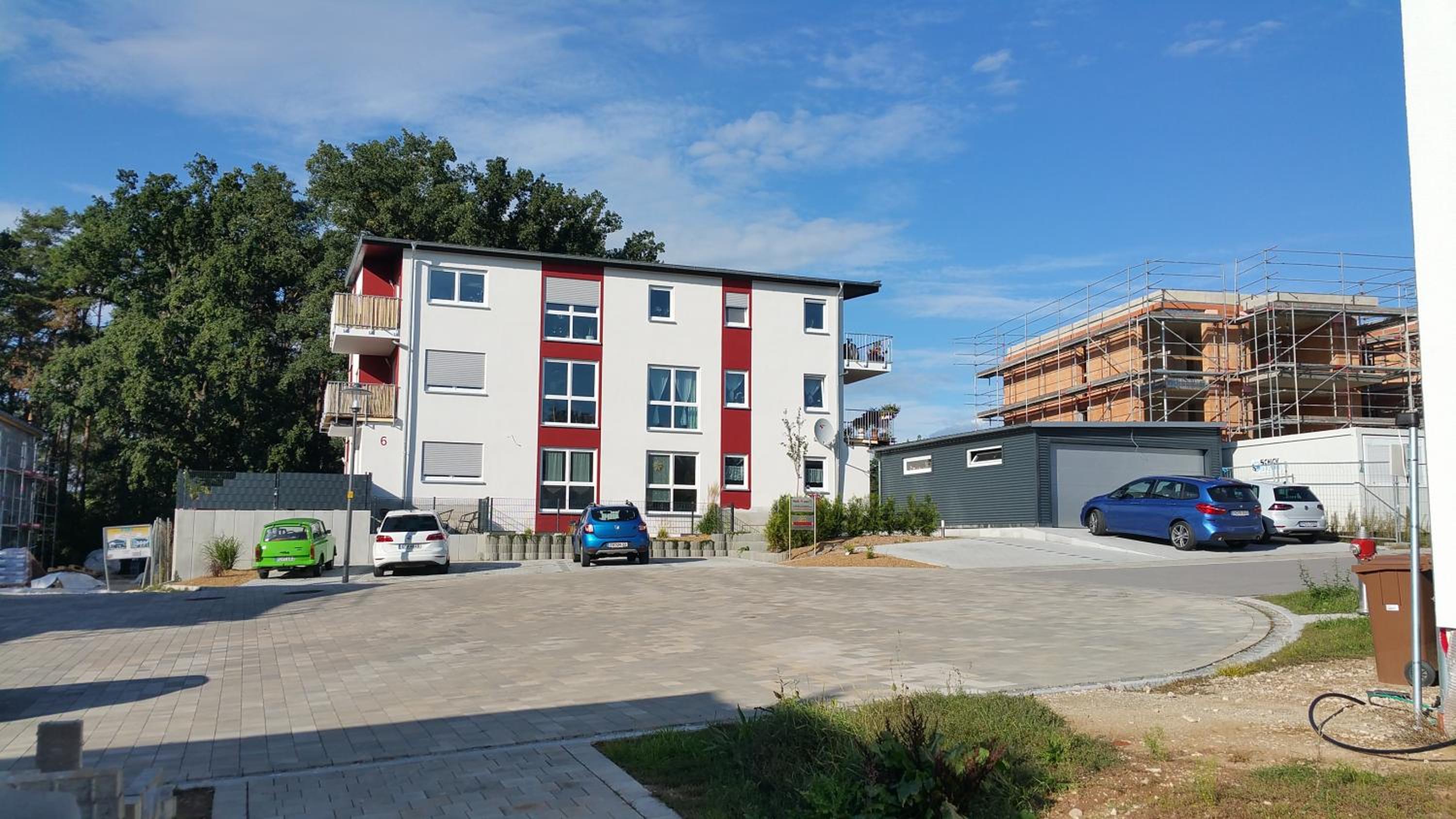 Apartment with Terrace photo 2